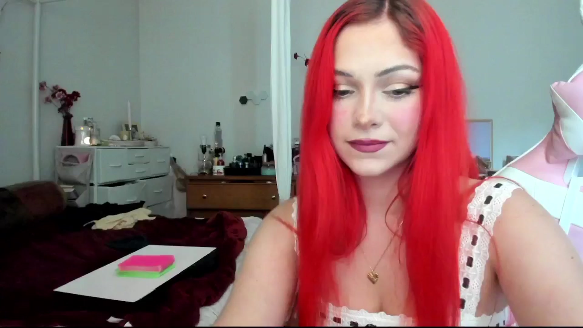 Gallery image thumbnail from lolypopbubble's myfreecams stream on, 08/01/2024, 18:18 image 14 of 20