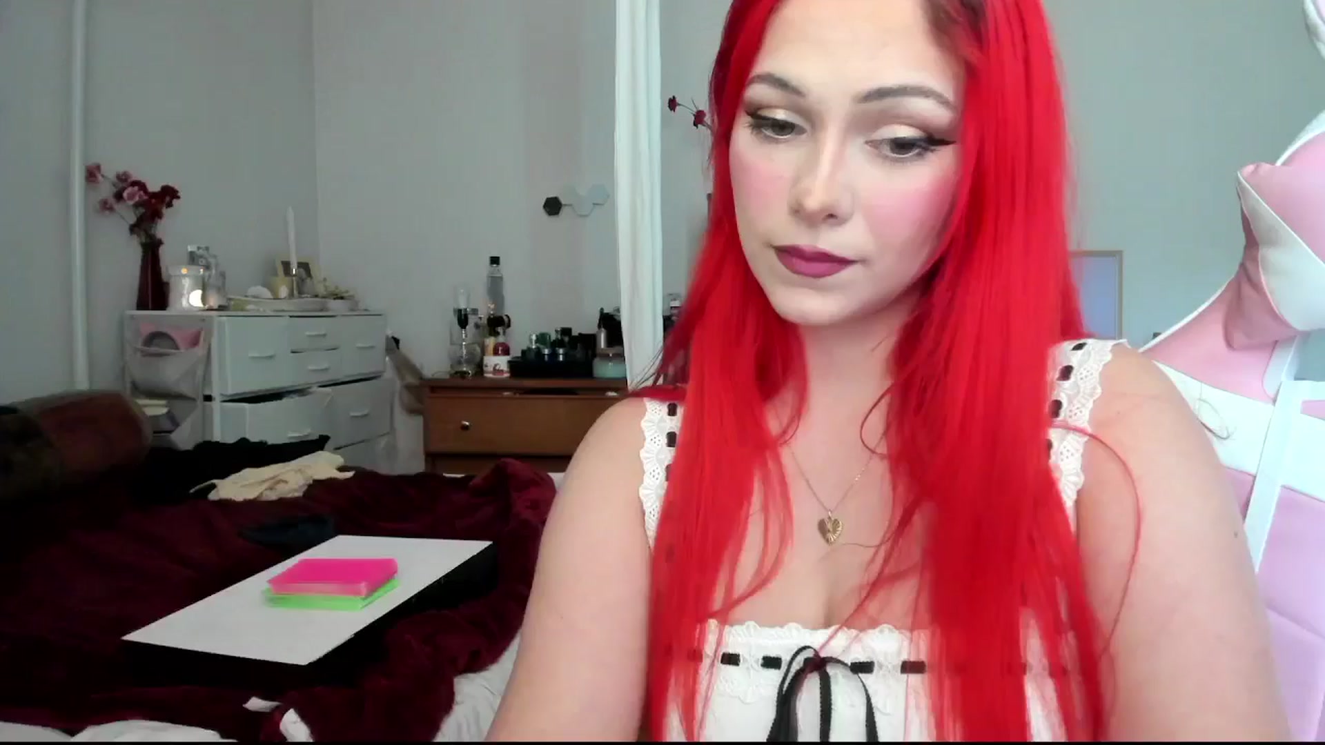 Gallery image thumbnail from lolypopbubble's myfreecams stream on, 08/01/2024, 18:18 image 9 of 20