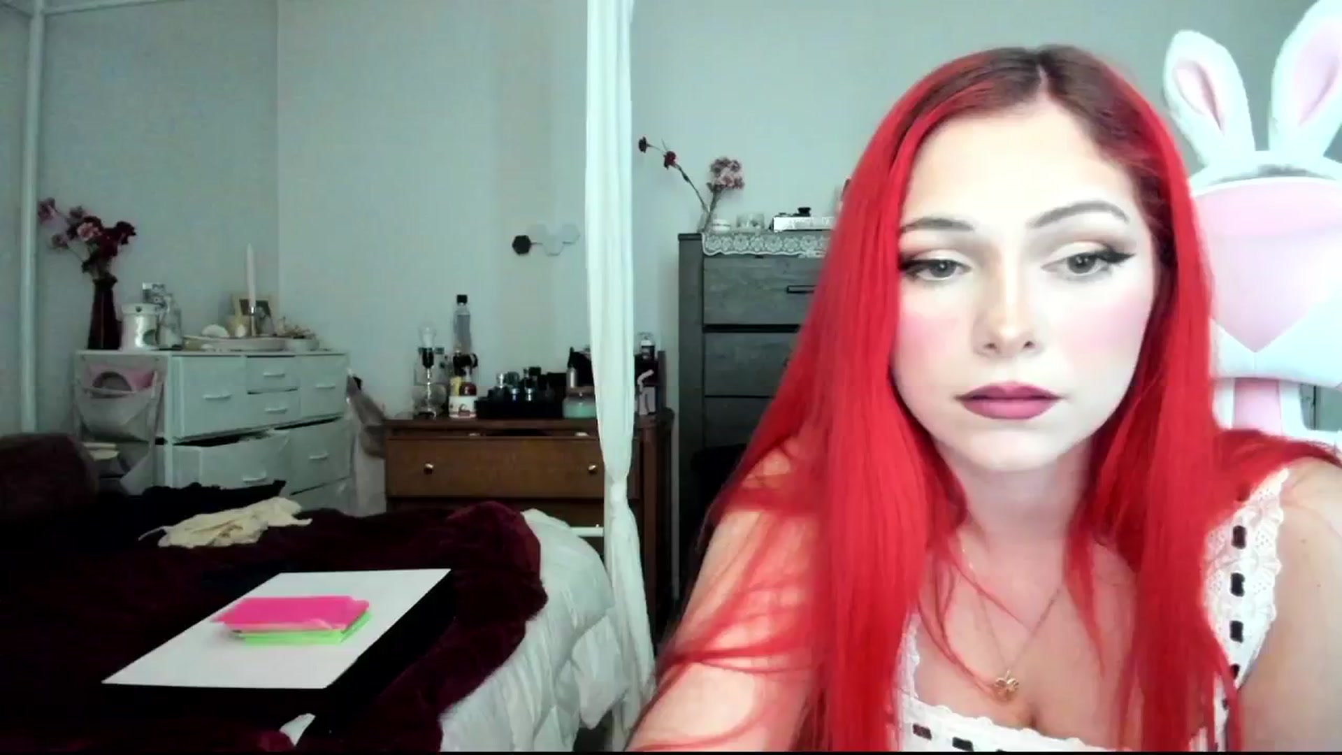 Gallery image thumbnail from lolypopbubble's myfreecams stream on, 08/01/2024, 19:32 image 3 of 20