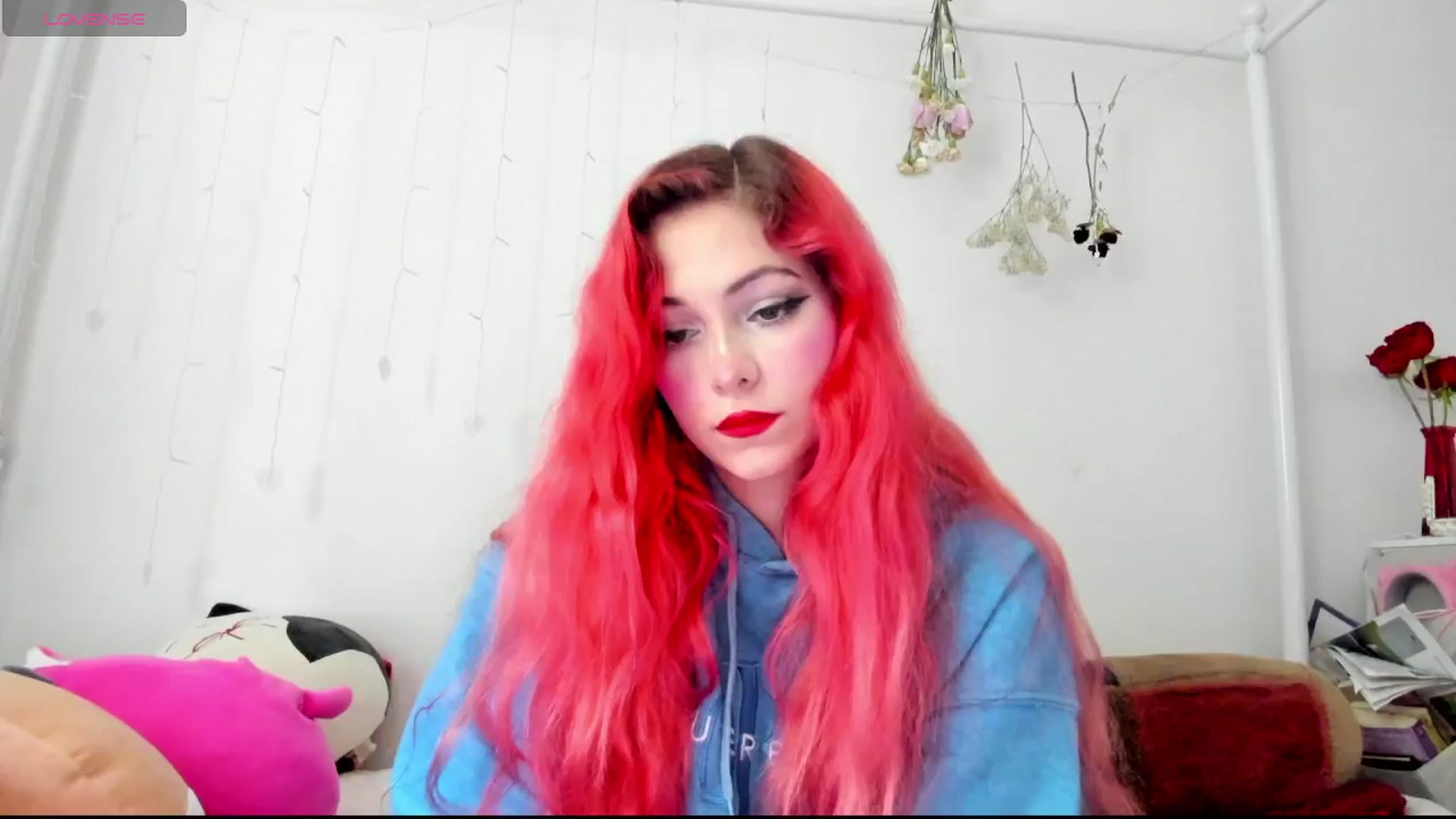 Gallery image thumbnail from lolypopbubble's myfreecams stream on, 09/09/2024, 16:49 image 15 of 20