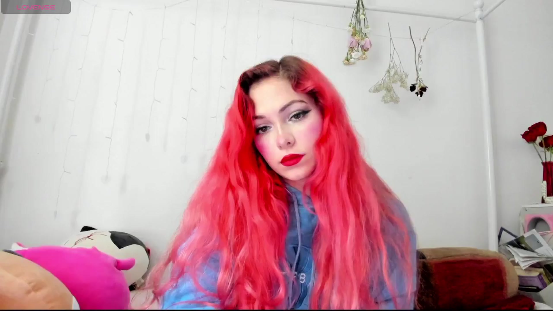 Gallery image thumbnail from lolypopbubble's myfreecams stream on, 09/09/2024, 16:49 image 13 of 20