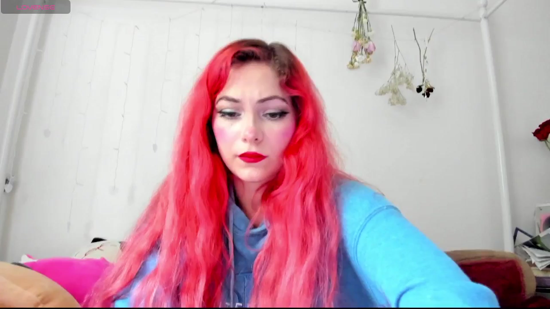 Gallery image thumbnail from lolypopbubble's myfreecams stream on, 09/09/2024, 17:17 image 7 of 20