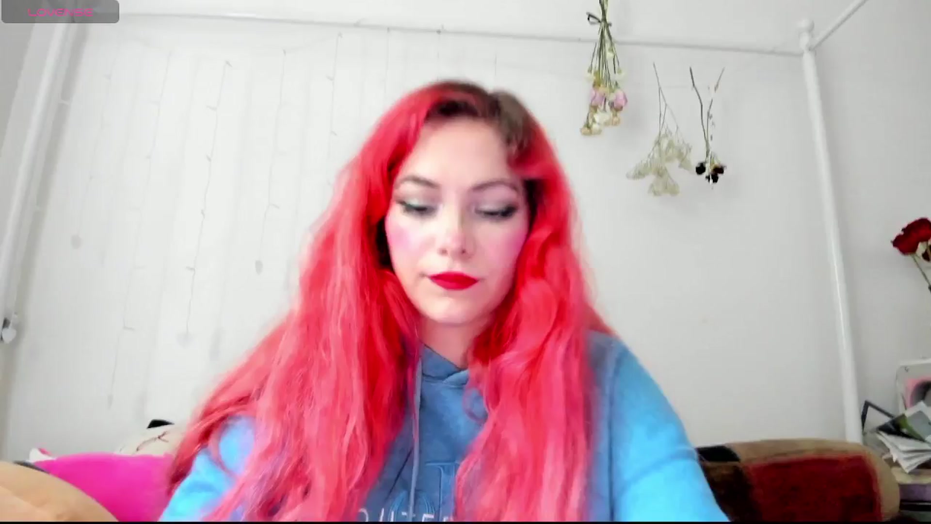 Gallery image thumbnail from lolypopbubble's myfreecams stream on, 09/09/2024, 17:17 image 5 of 20