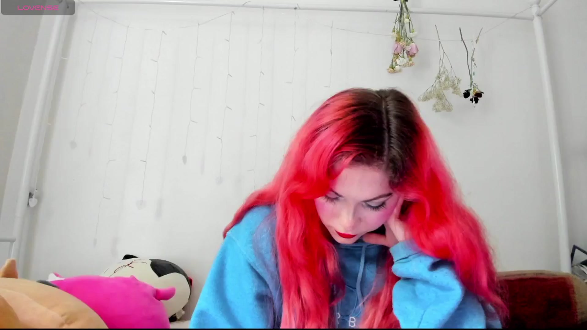 Gallery image thumbnail from lolypopbubble's myfreecams stream on, 09/09/2024, 17:17 image 13 of 20