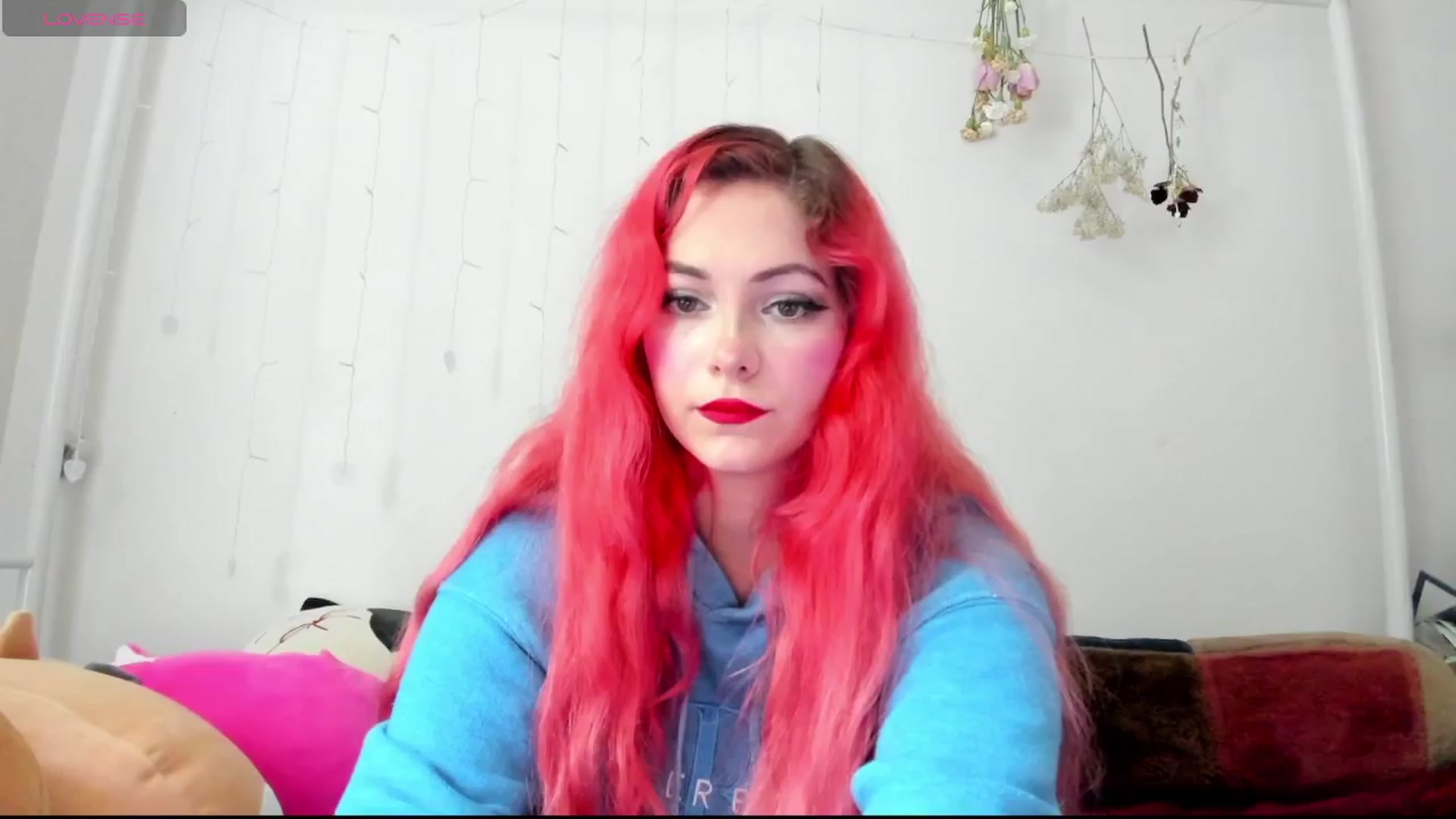 Gallery image thumbnail from lolypopbubble's myfreecams stream on, 09/09/2024, 17:17 image 16 of 20