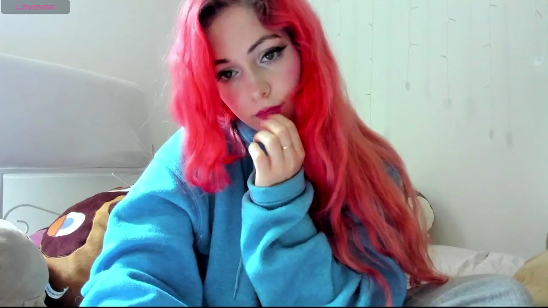Gallery image thumbnail from lolypopbubble's myfreecams stream on, 09/09/2024, 20:42 image 7 of 20