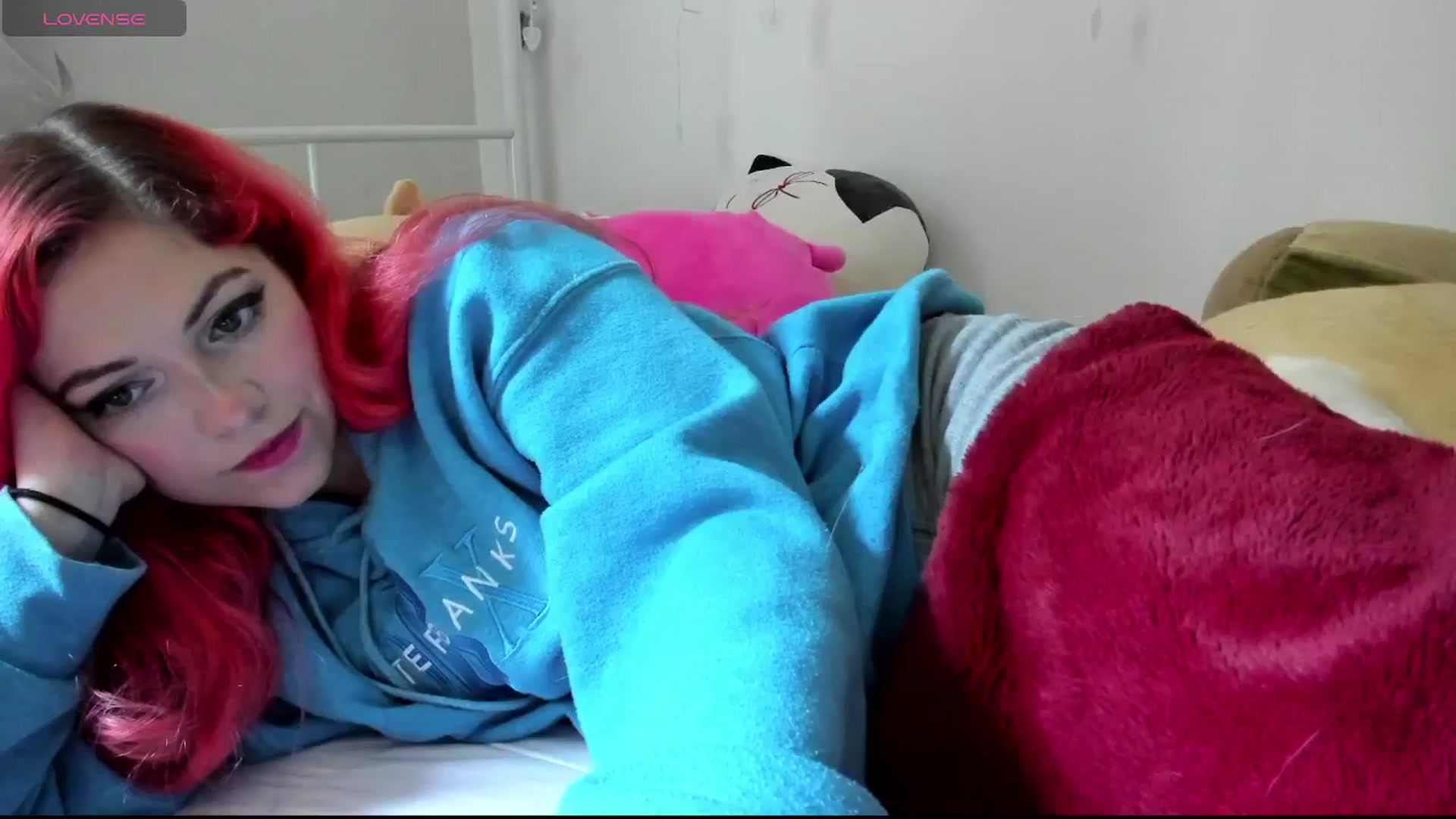 Gallery image thumbnail from lolypopbubble's myfreecams stream on, 09/09/2024, 20:42 image 2 of 20