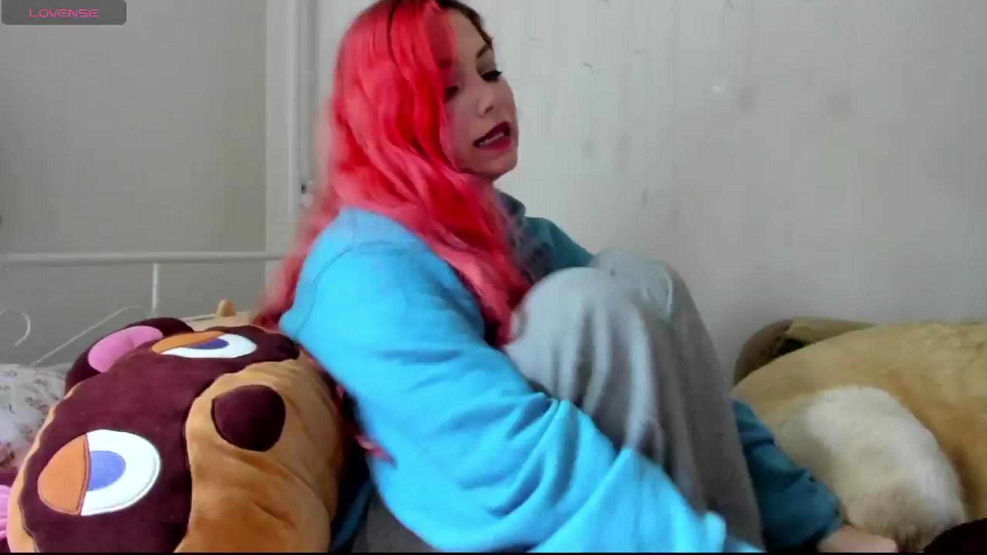 Gallery image thumbnail from lolypopbubble's myfreecams stream on, 09/09/2024, 20:42 image 1 of 20