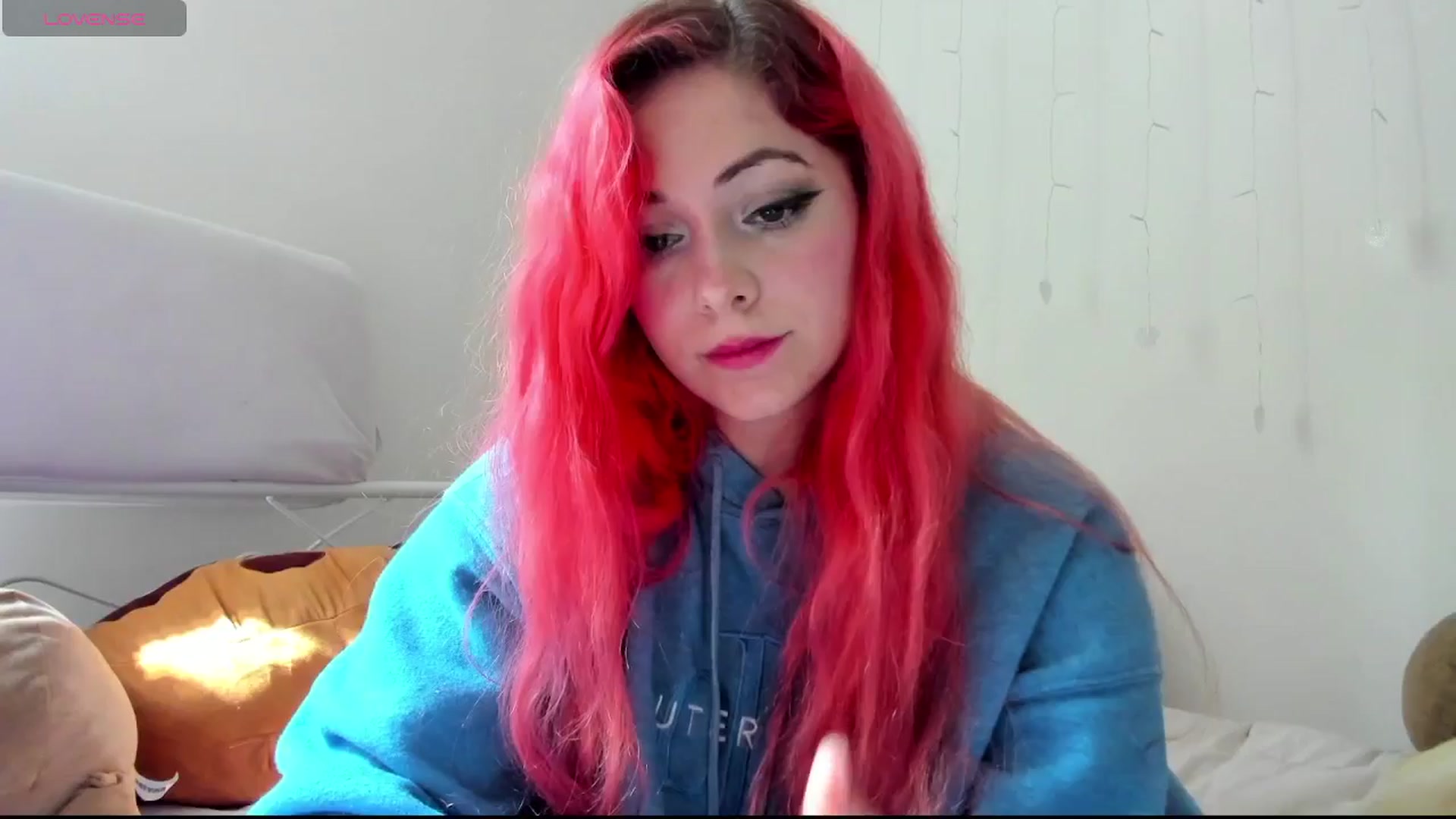 Gallery image thumbnail from lolypopbubble's myfreecams stream on, 09/09/2024, 20:42 image 13 of 20