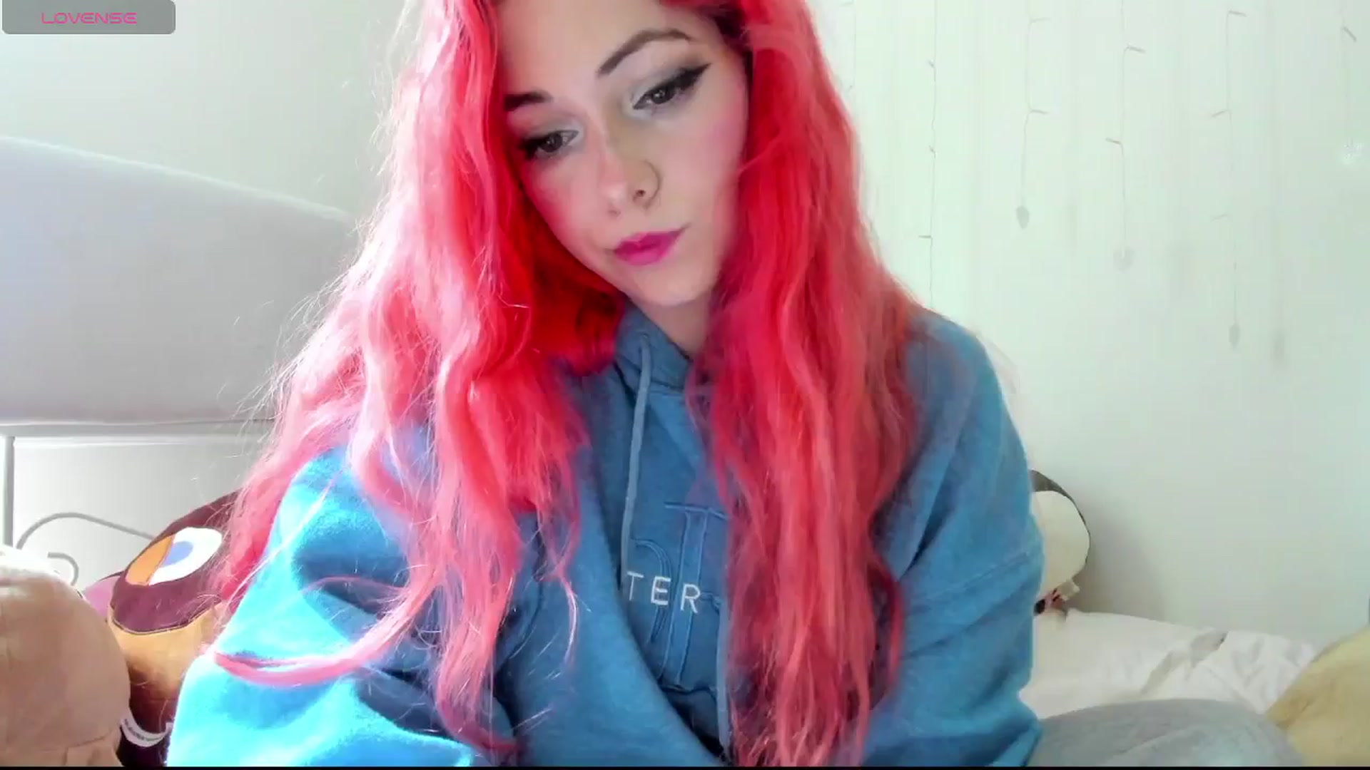 Gallery image thumbnail from lolypopbubble's myfreecams stream on, 09/09/2024, 20:42 image 5 of 20