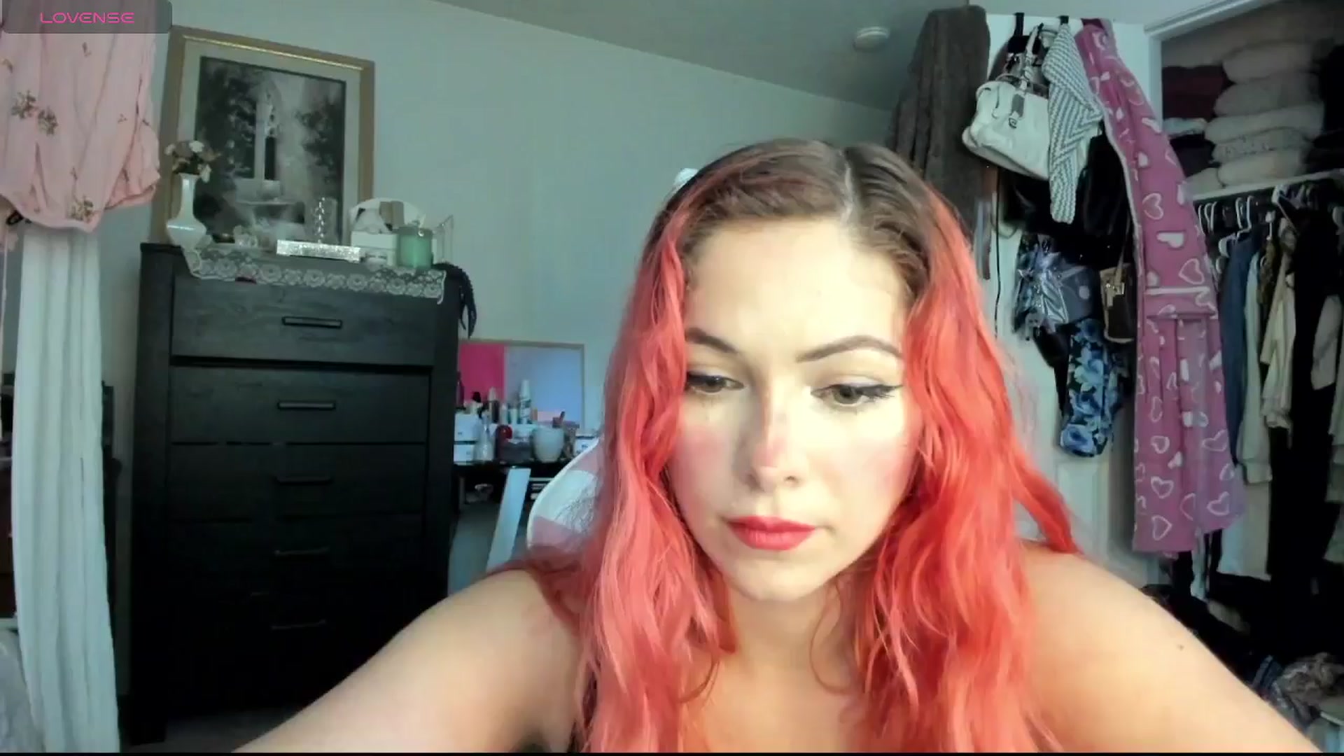 Gallery image thumbnail from lolypopbubble's myfreecams stream on, 09/12/2024, 21:20 image 18 of 20