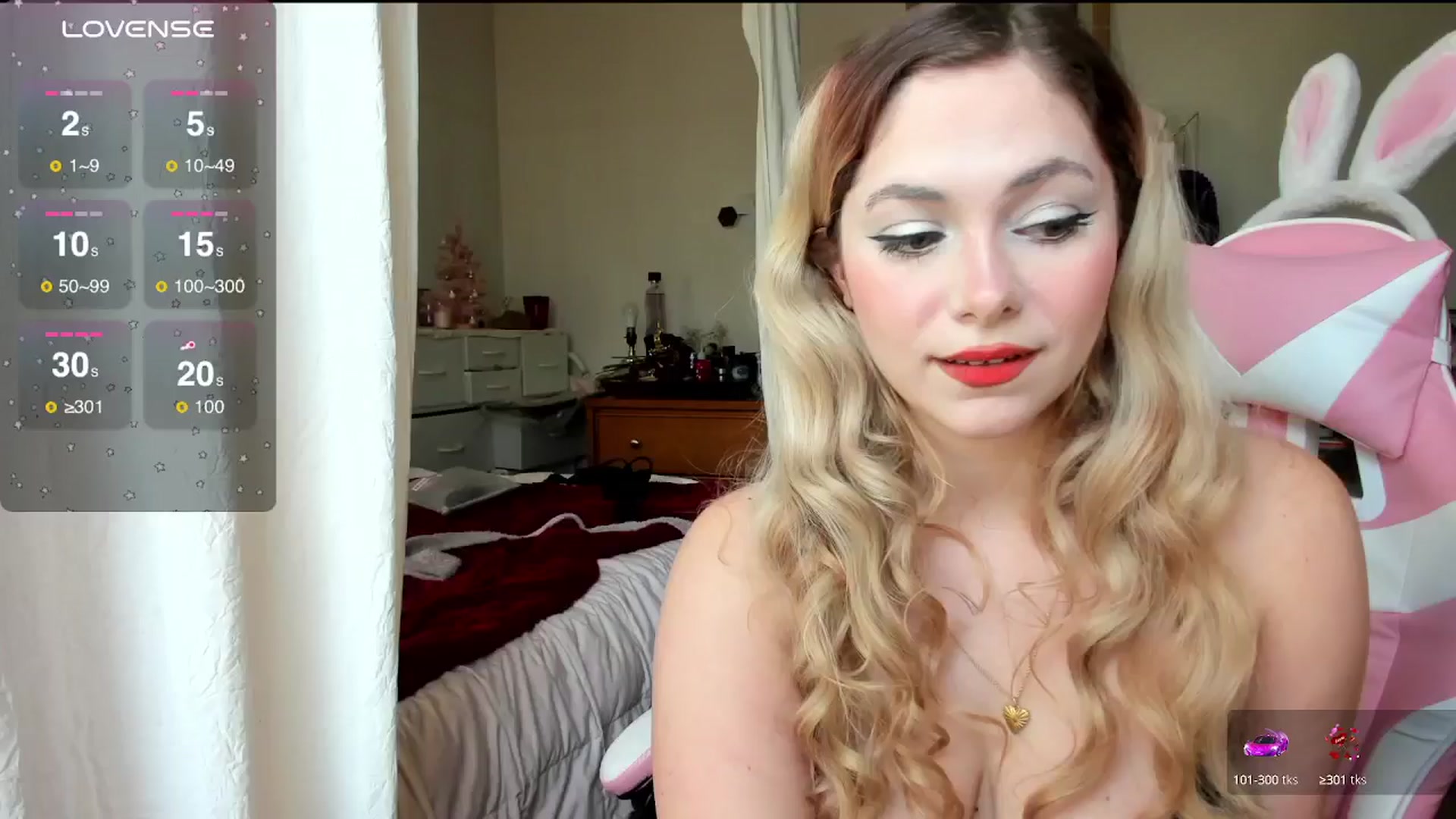 Gallery image thumbnail from lolypopbubble's myfreecams stream on, 12/09/2024, 20:51 image 19 of 20