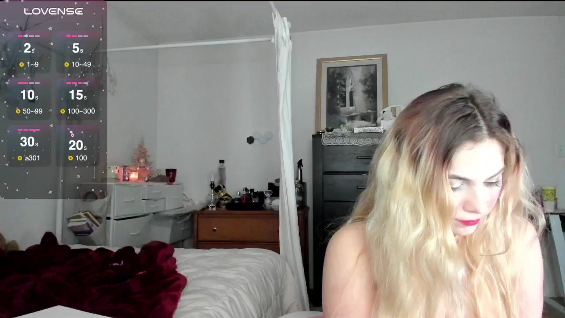 Gallery image thumbnail from lolypopbubble's myfreecams stream on, 12/13/2024, 22:04 image 6 of 20