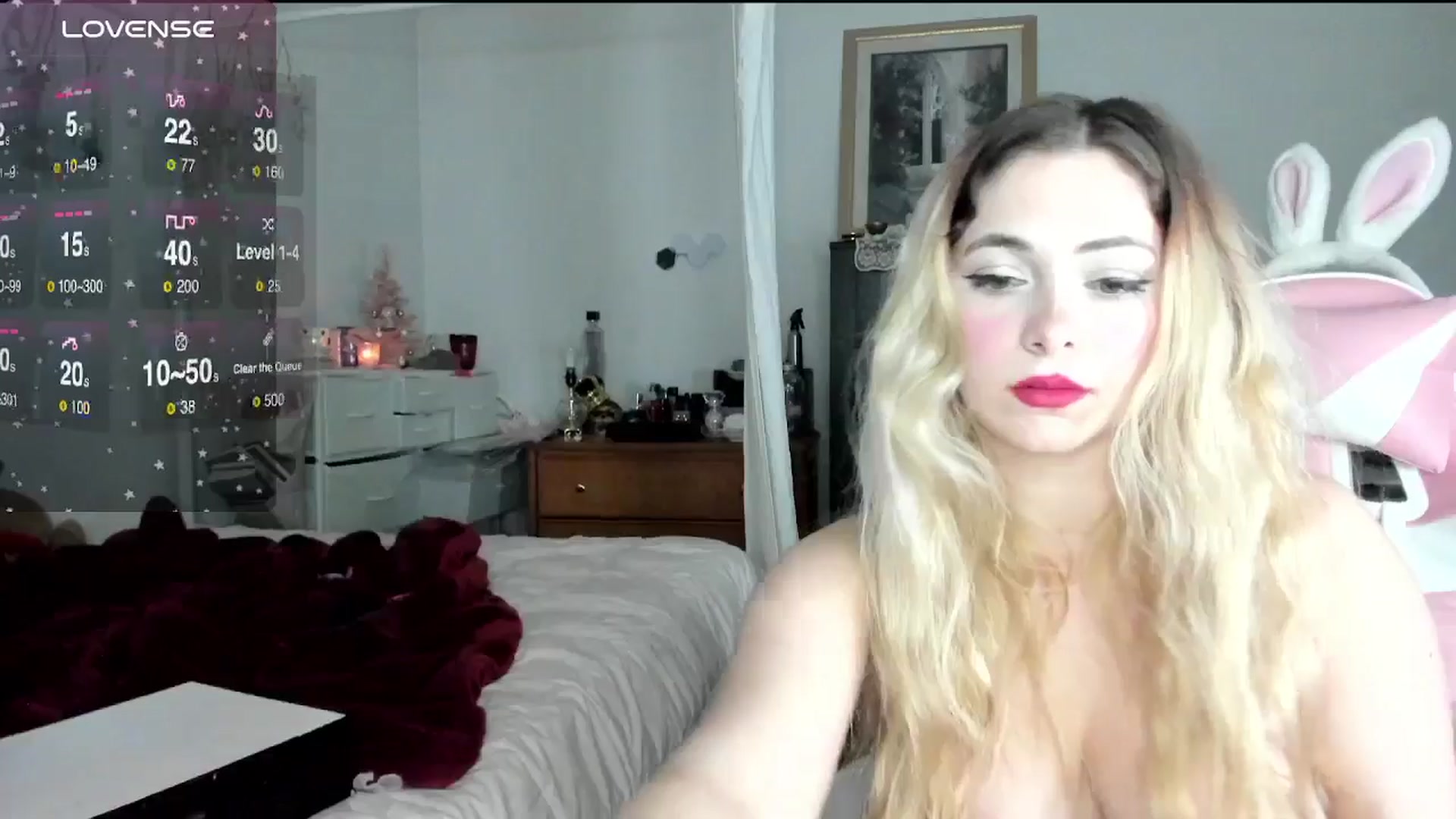 Gallery image thumbnail from lolypopbubble's myfreecams stream on, 12/13/2024, 22:04 image 18 of 20