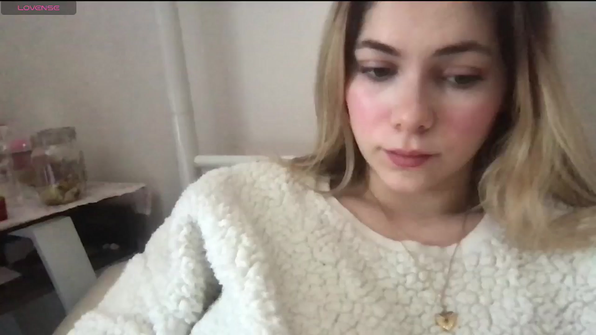 Gallery image thumbnail from lolypopbubble's myfreecams stream on, 01/07/2025, 19:08 image 2 of 20