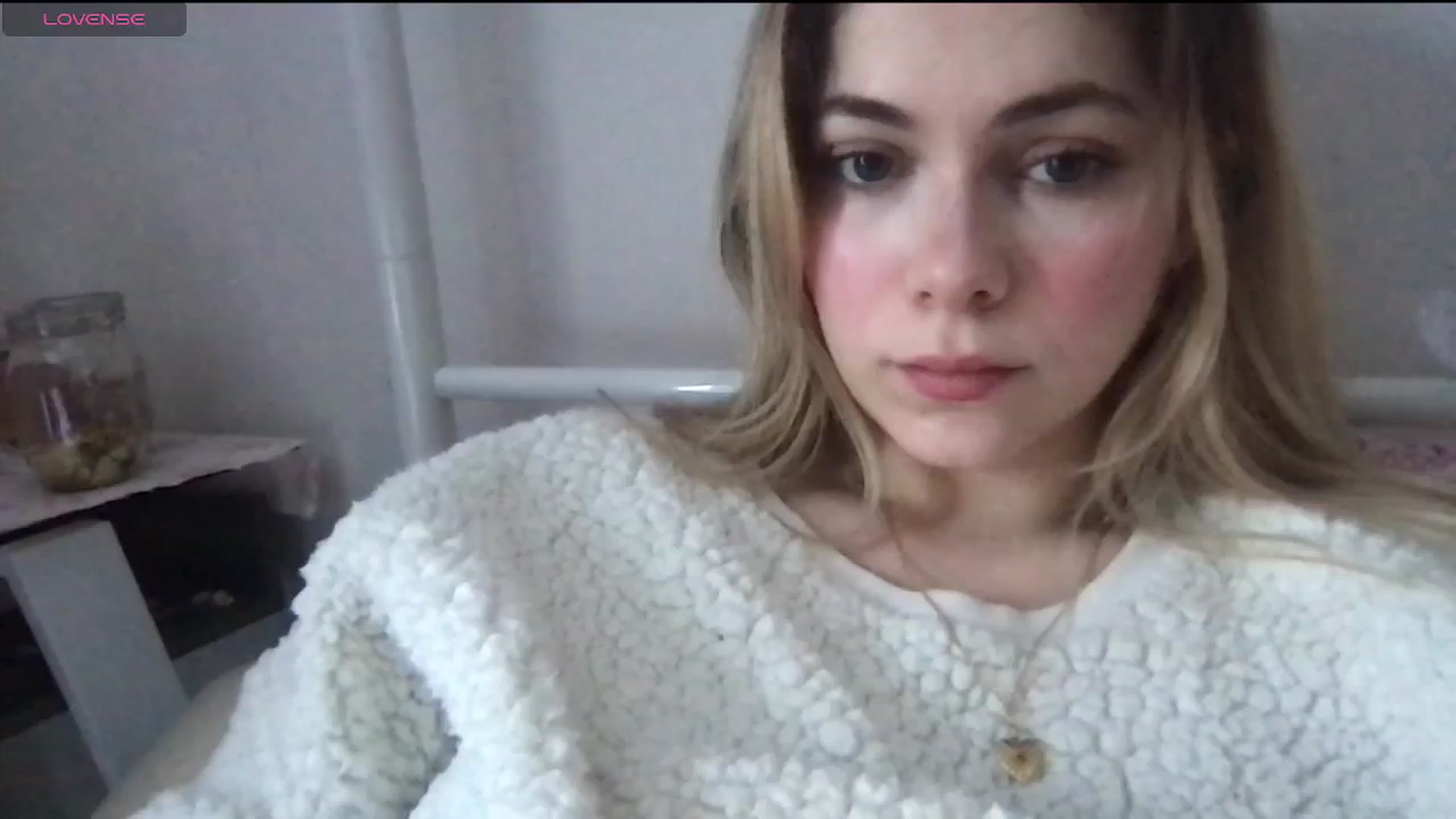 Gallery image thumbnail from lolypopbubble's myfreecams stream on, 01/07/2025, 19:08 image 11 of 20