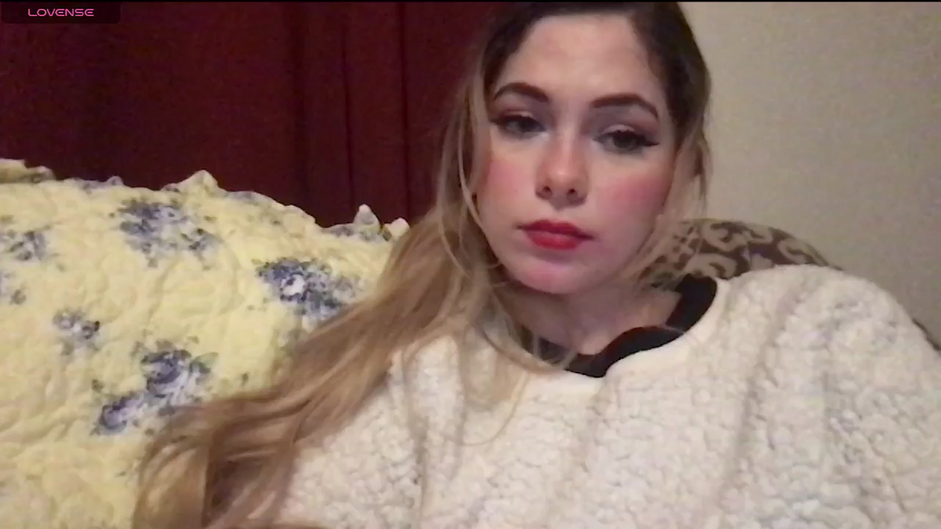 Gallery image thumbnail from lolypopbubble's myfreecams stream on, 01/28/2025, 23:24 image 5 of 20