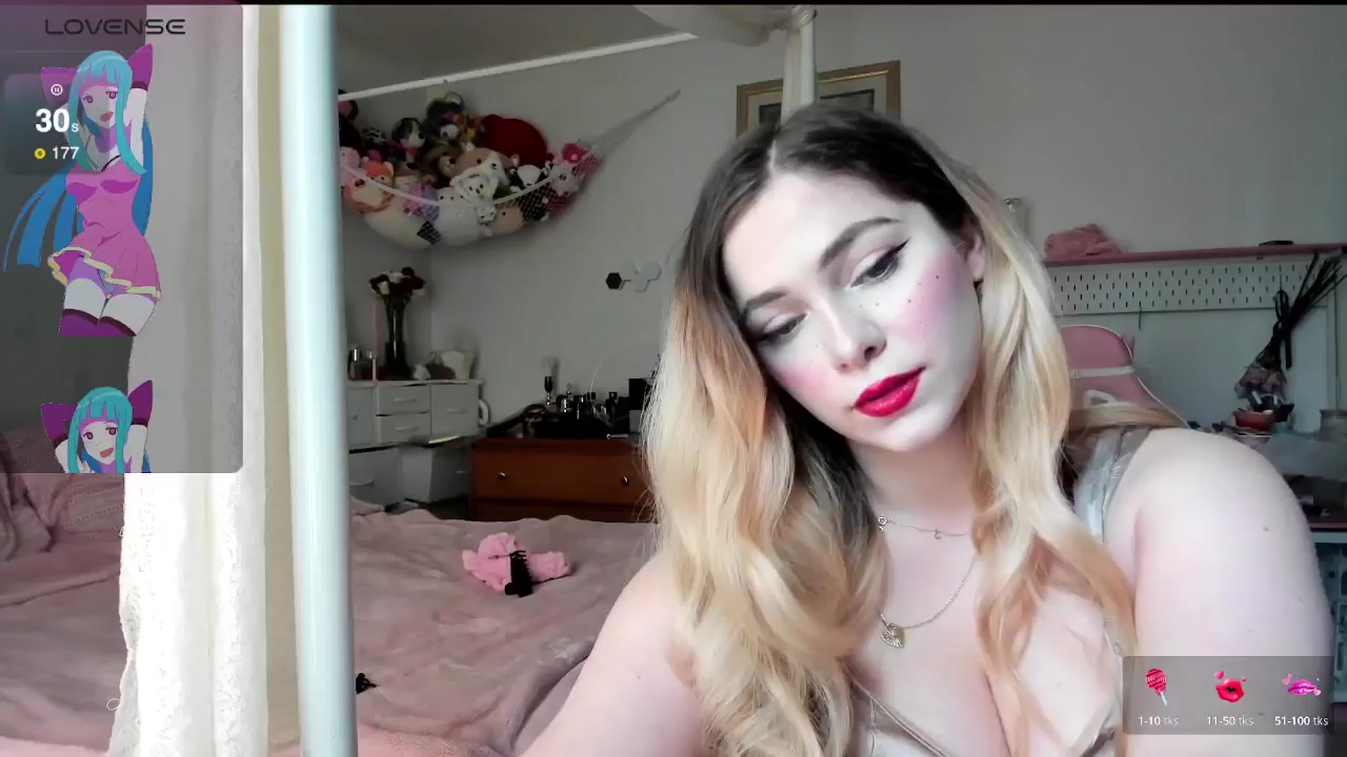 Gallery image thumbnail from lolypopbubble's myfreecams stream on, 03/17/2025, 19:22 image 4 of 20