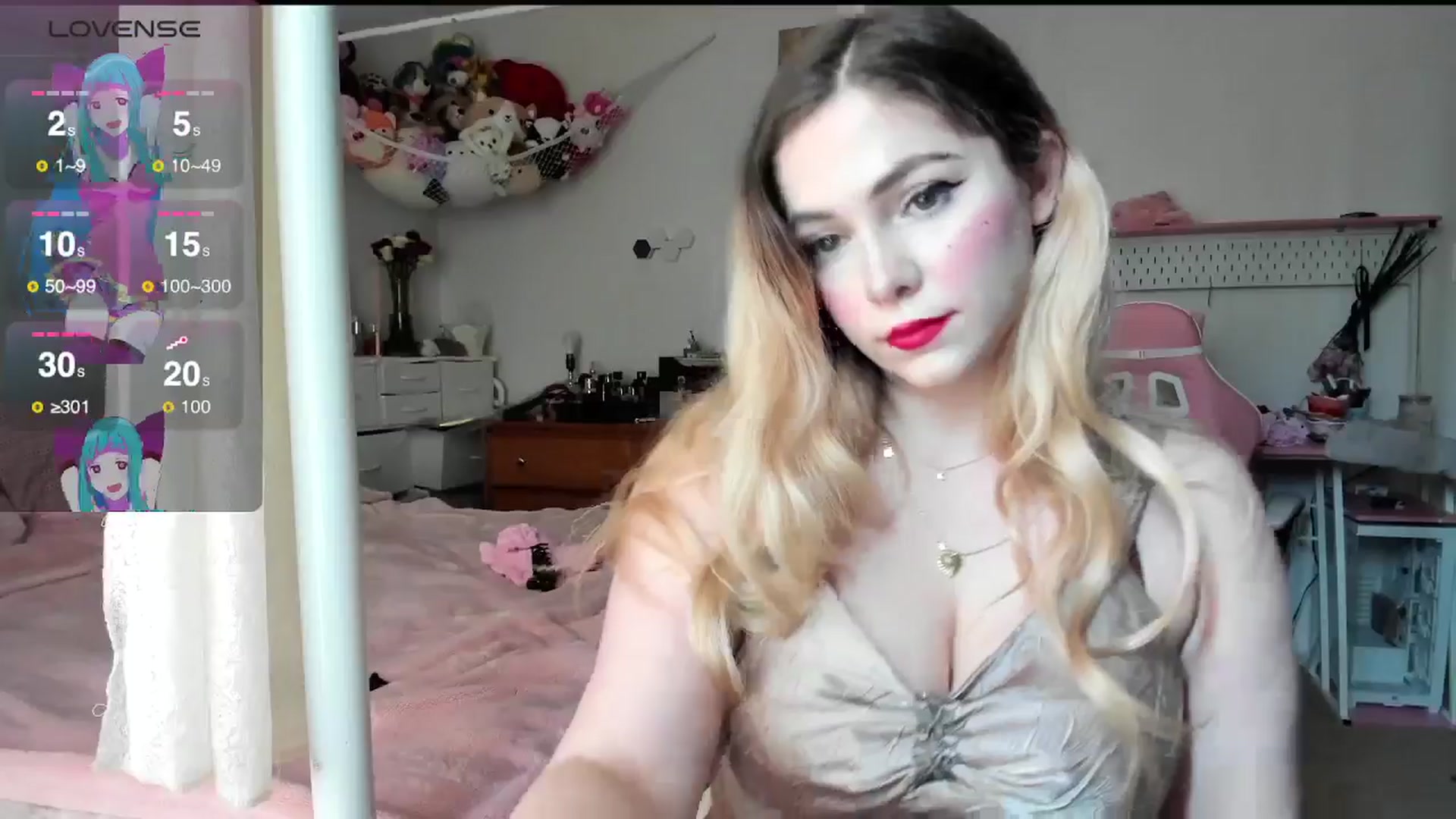 Gallery image thumbnail from lolypopbubble's myfreecams stream on, 03/17/2025, 19:22 image 20 of 20