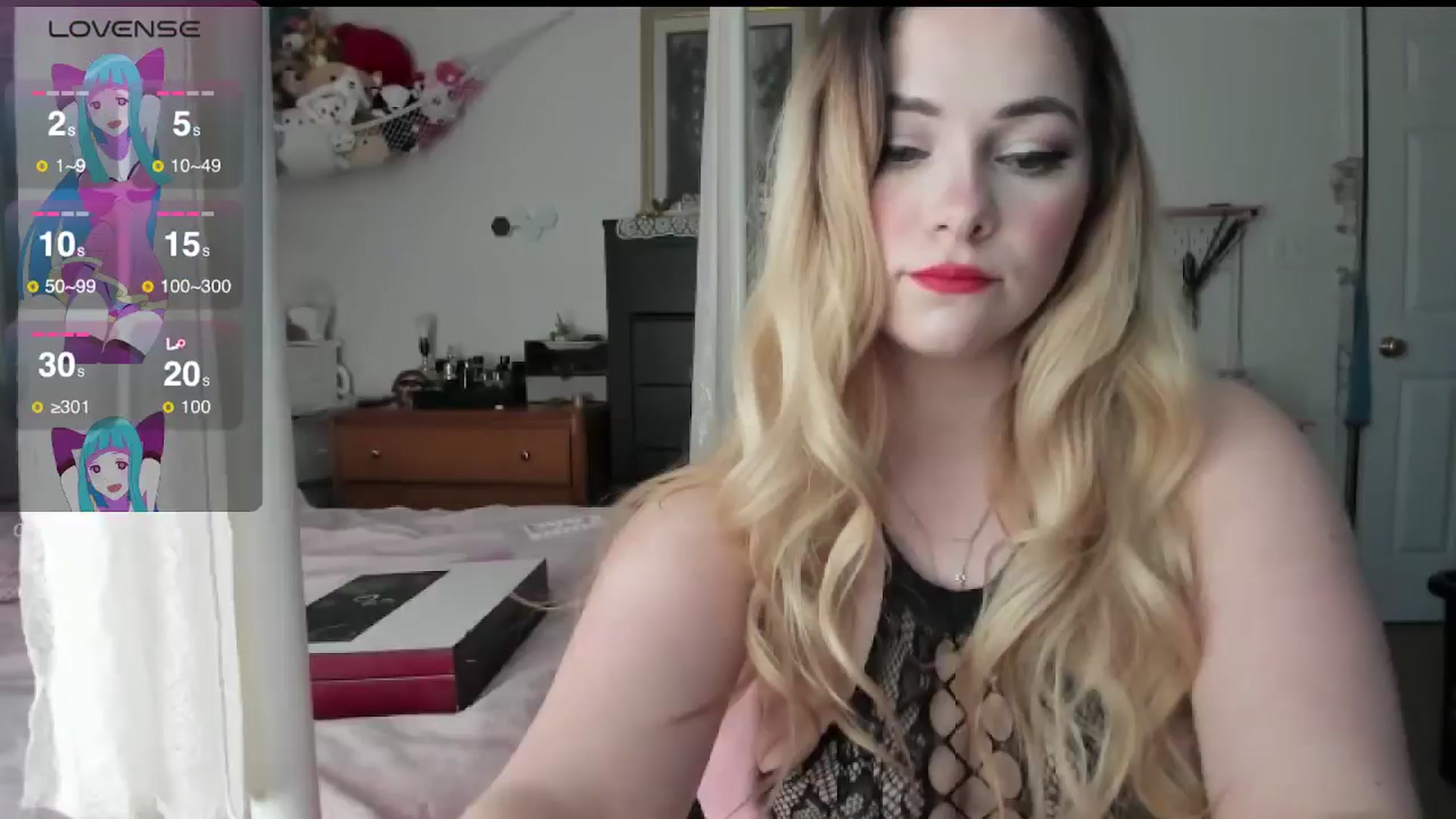 Gallery image thumbnail from lolypopbubble's myfreecams stream on, 03/18/2025, 20:01 image 18 of 20
