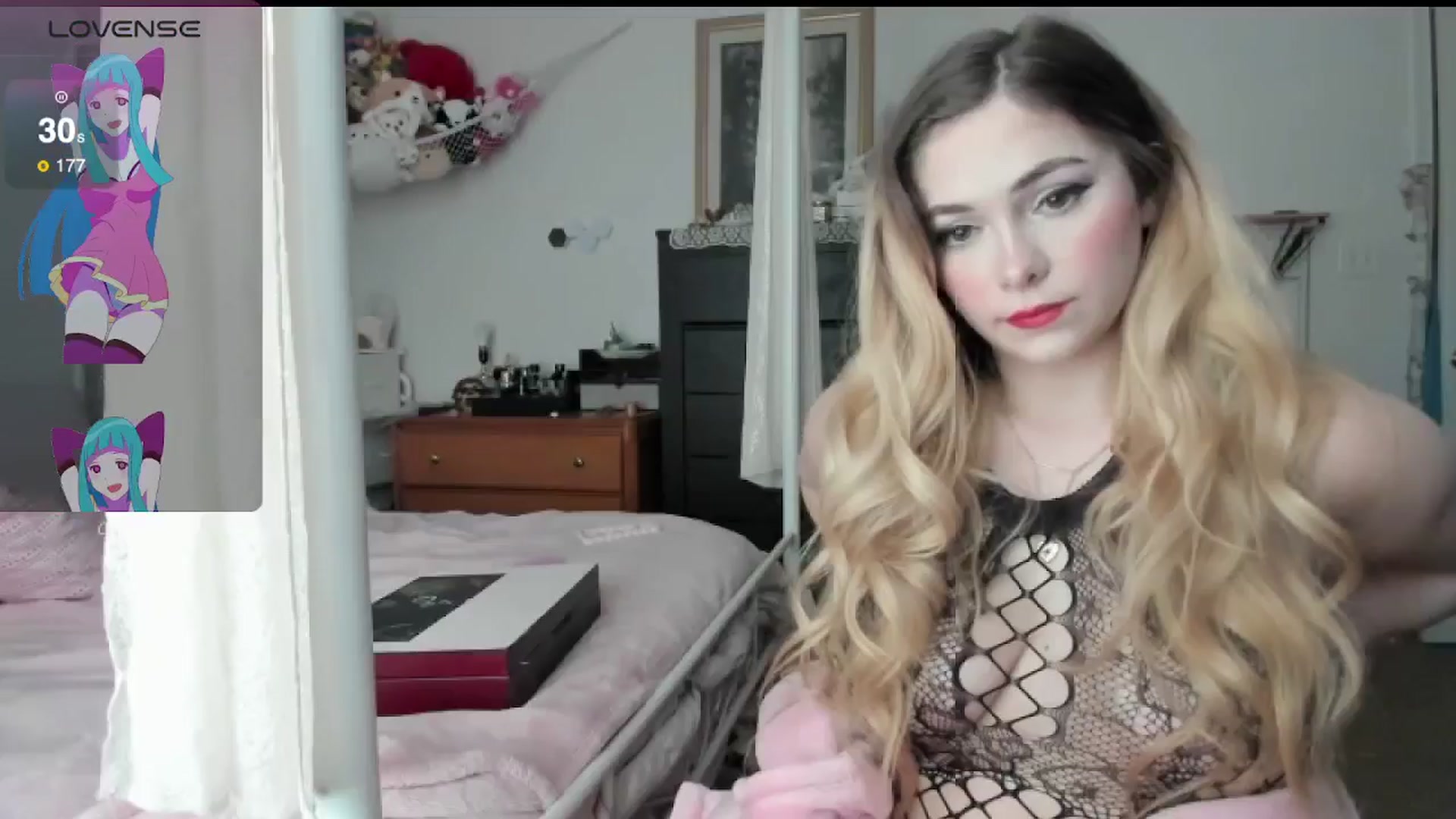 Gallery image thumbnail from lolypopbubble's myfreecams stream on, 03/18/2025, 20:01 image 16 of 20