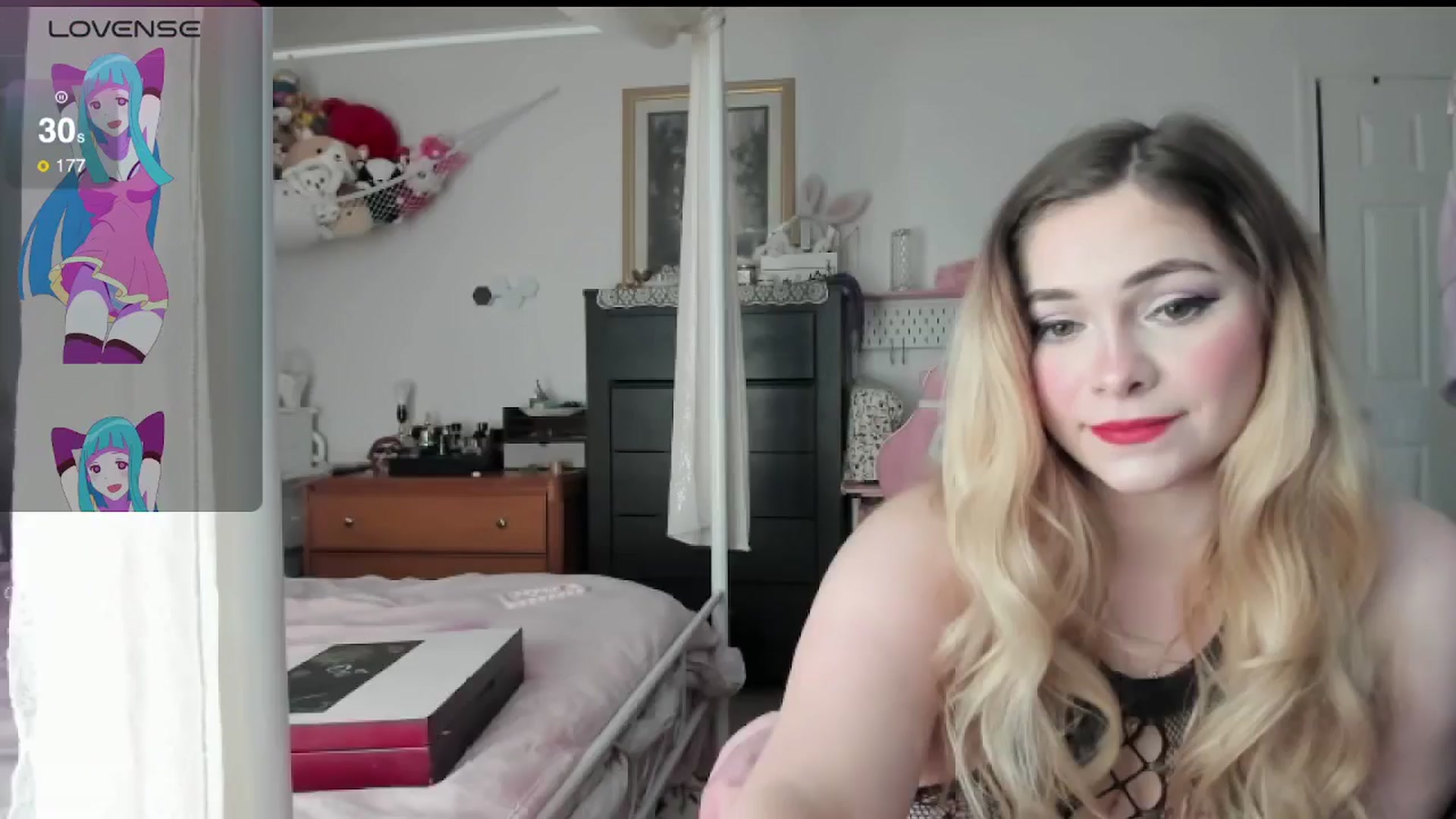 Gallery image thumbnail from lolypopbubble's myfreecams stream on, 03/18/2025, 20:01 image 19 of 20