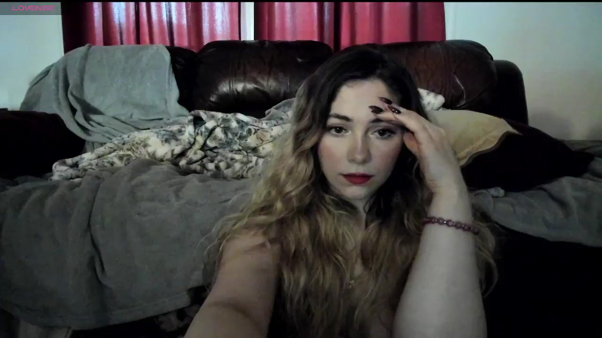 Gallery image thumbnail from lolypopbubble's myfreecams stream on, 04/10/2025, 20:41 image 18 of 20