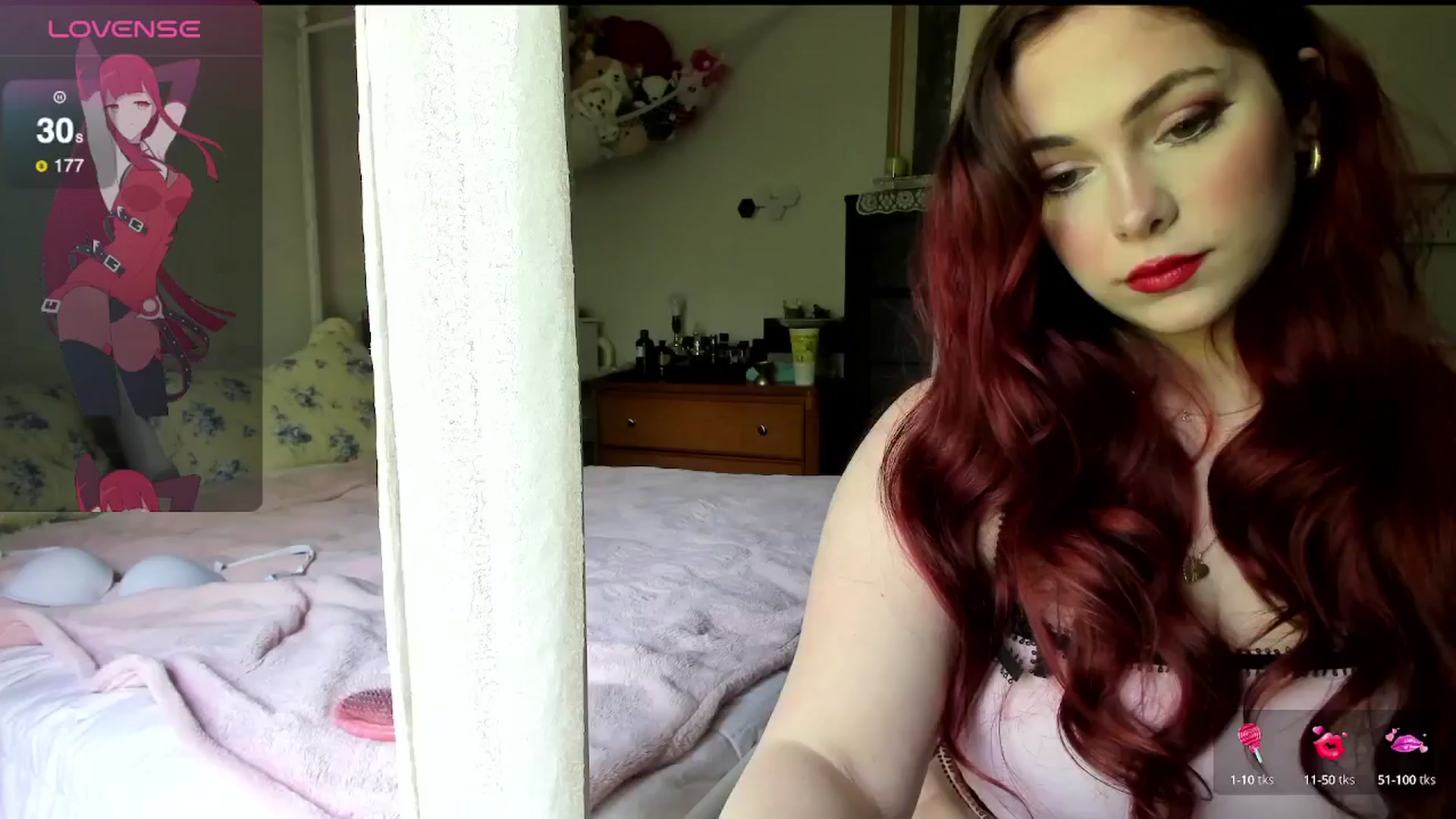 Gallery image thumbnail from lolypopbubble's myfreecams stream on, 04/29/2025, 19:27 image 17 of 20