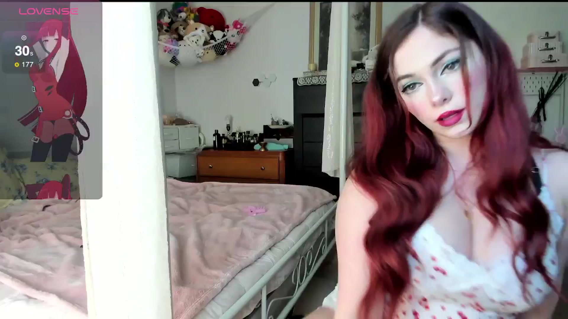 Gallery image thumbnail from lolypopbubble's myfreecams stream on, 04/30/2025, 20:00 image 4 of 20