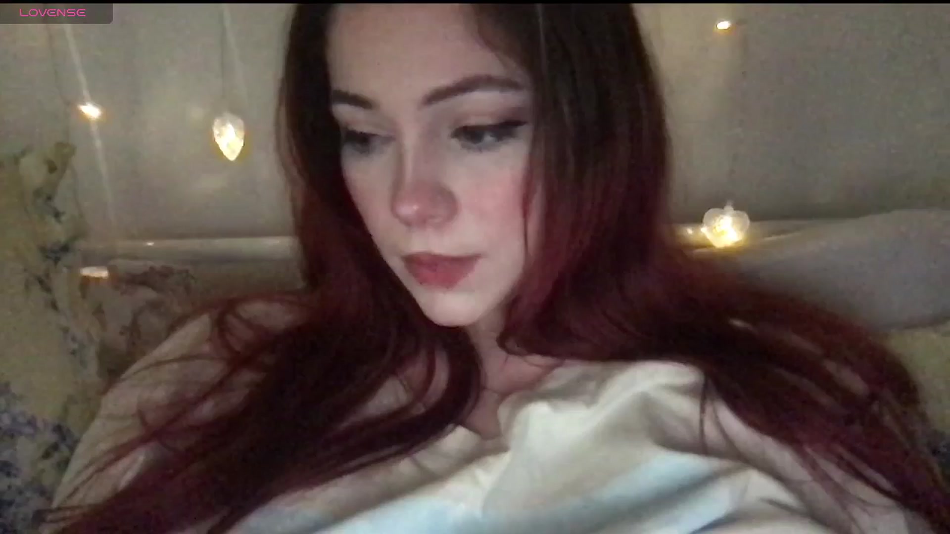 Gallery image thumbnail from lolypopbubble's myfreecams stream on, 05/06/2025, 21:11 image 2 of 20