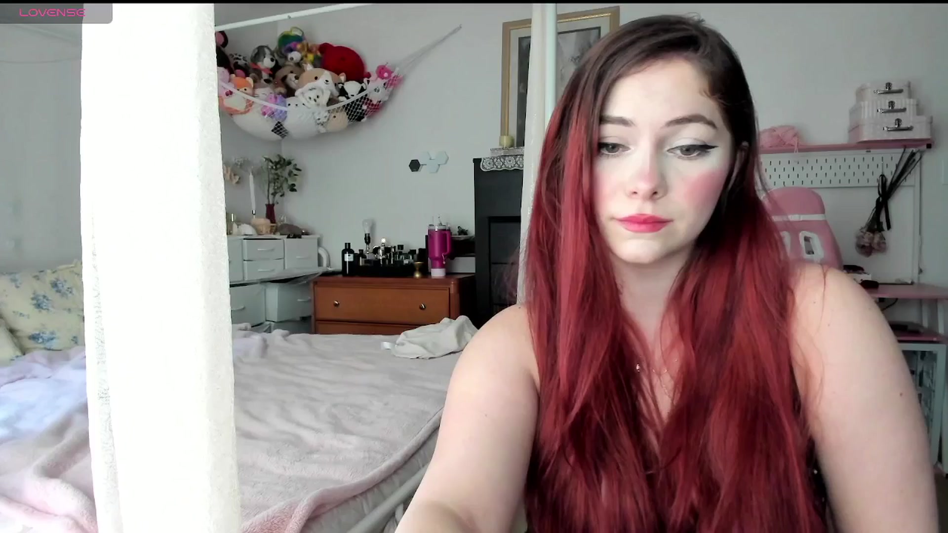 Gallery image thumbnail from lolypopbubble's myfreecams stream on, 05/07/2025, 20:16 image 4 of 20