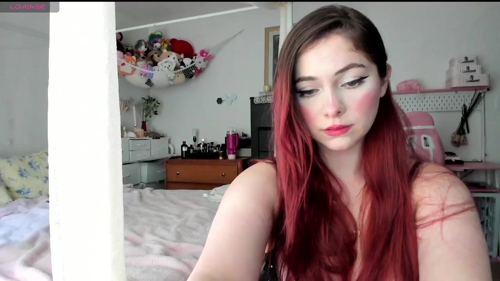 Gallery image thumbnail from lolypopbubble's myfreecams stream on, 05/07/2025, 20:16 image 6 of 20