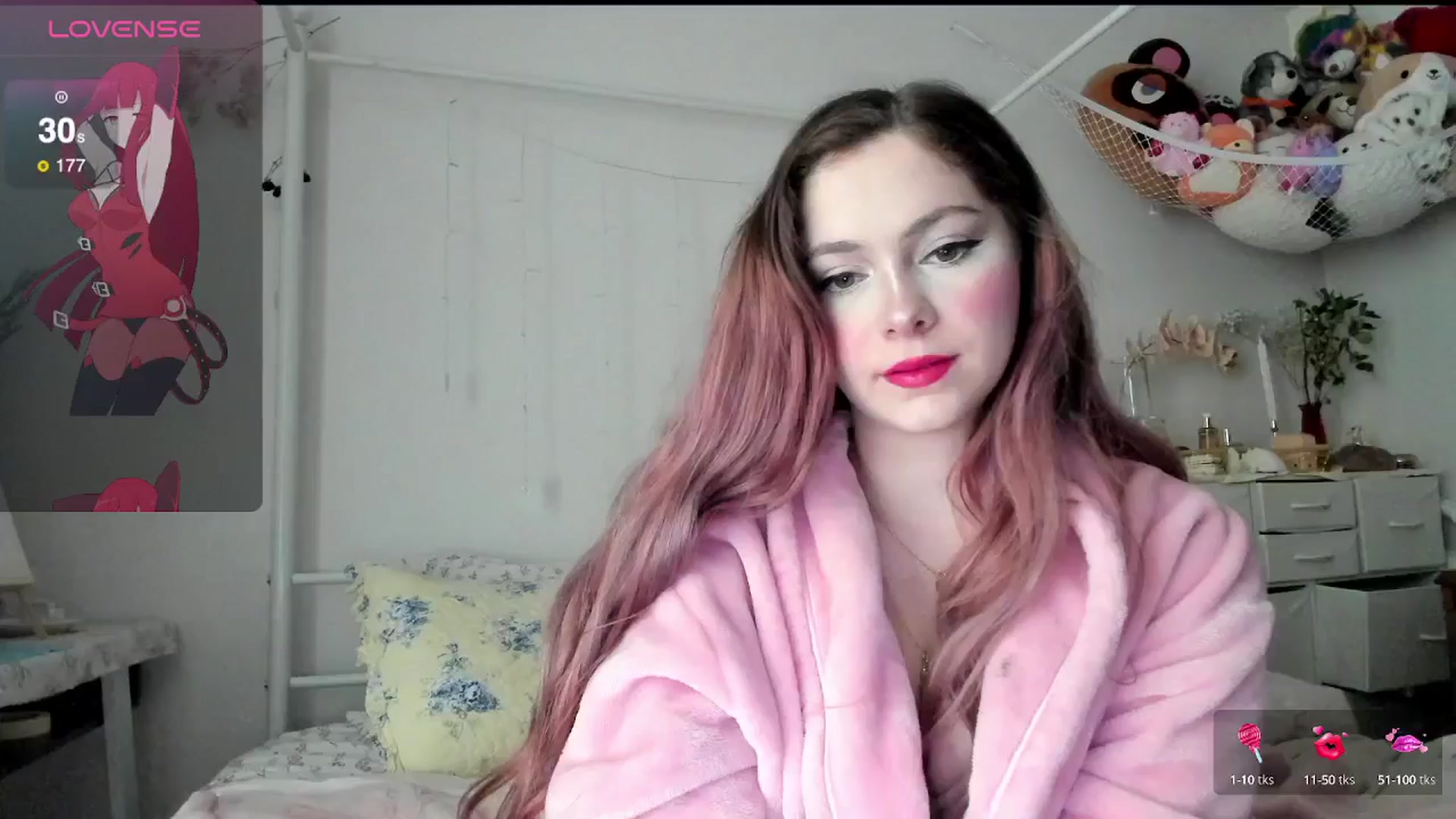 Gallery image thumbnail from lolypopbubble's myfreecams stream on, 05/14/2025, 19:45 image 7 of 20
