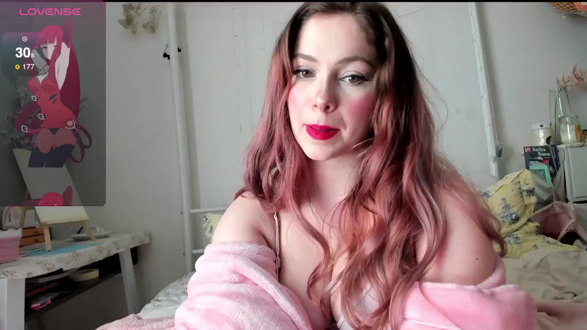 Gallery image thumbnail from lolypopbubble's myfreecams stream on, 05/14/2025, 21:01 image 19 of 20