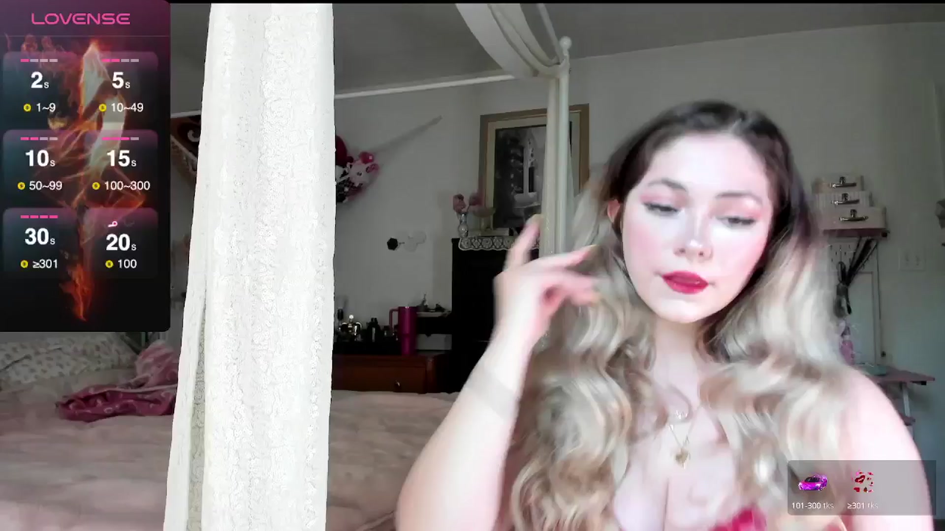 Gallery image thumbnail from lolypopbubble's myfreecams stream on, 06/05/2025, 16:57 image 19 of 20