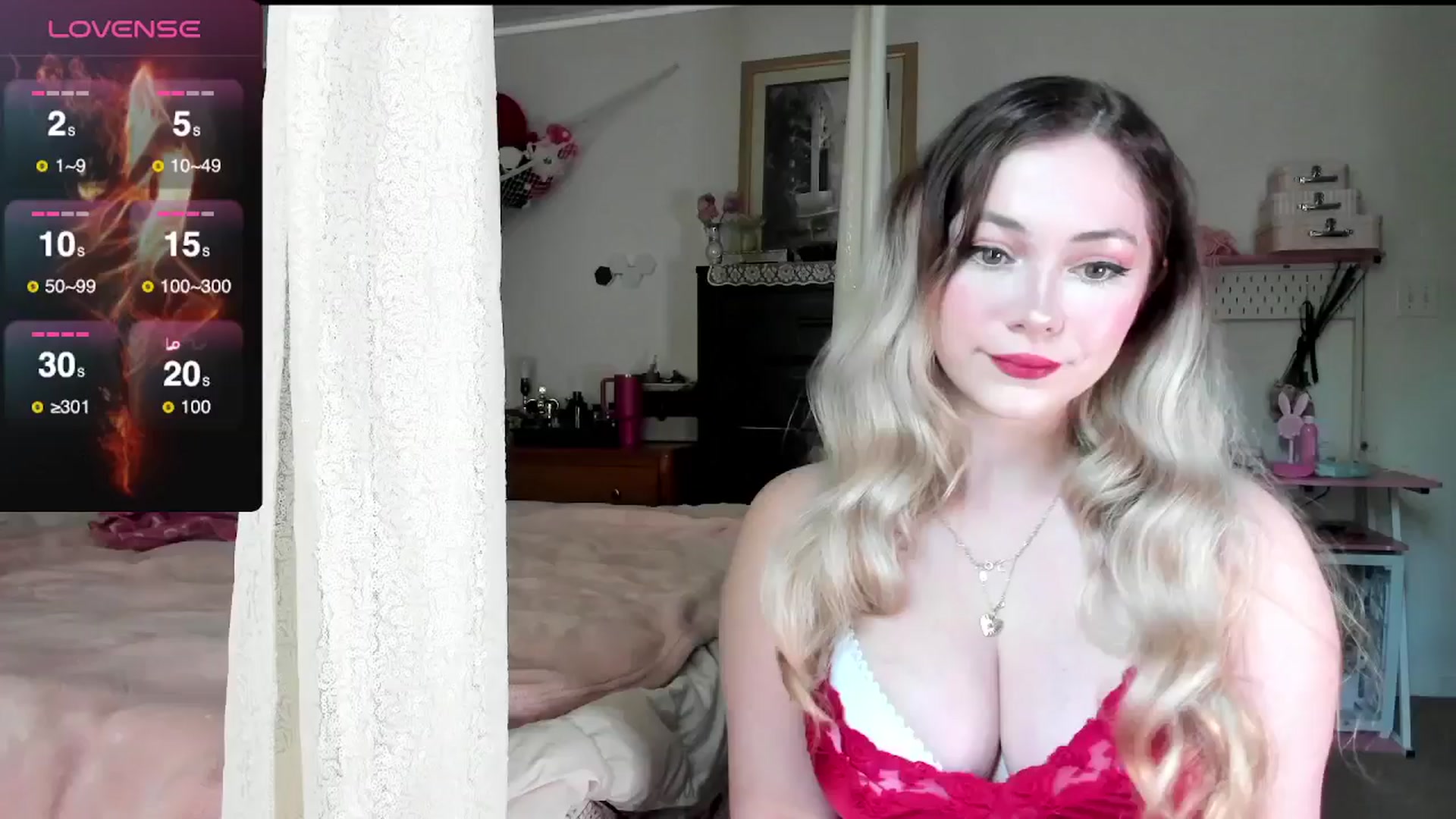 Gallery image thumbnail from lolypopbubble's myfreecams stream on, 06/05/2025, 16:57 image 4 of 20
