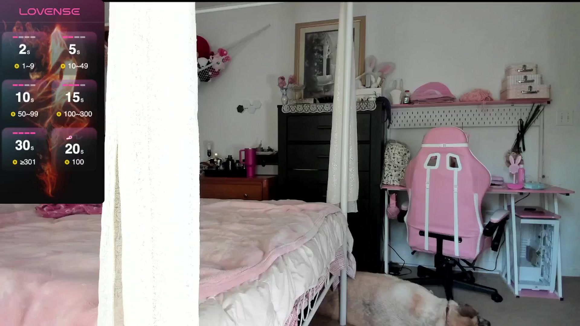 Gallery image thumbnail from lolypopbubble's myfreecams stream on, 06/05/2025, 16:57 image 10 of 20