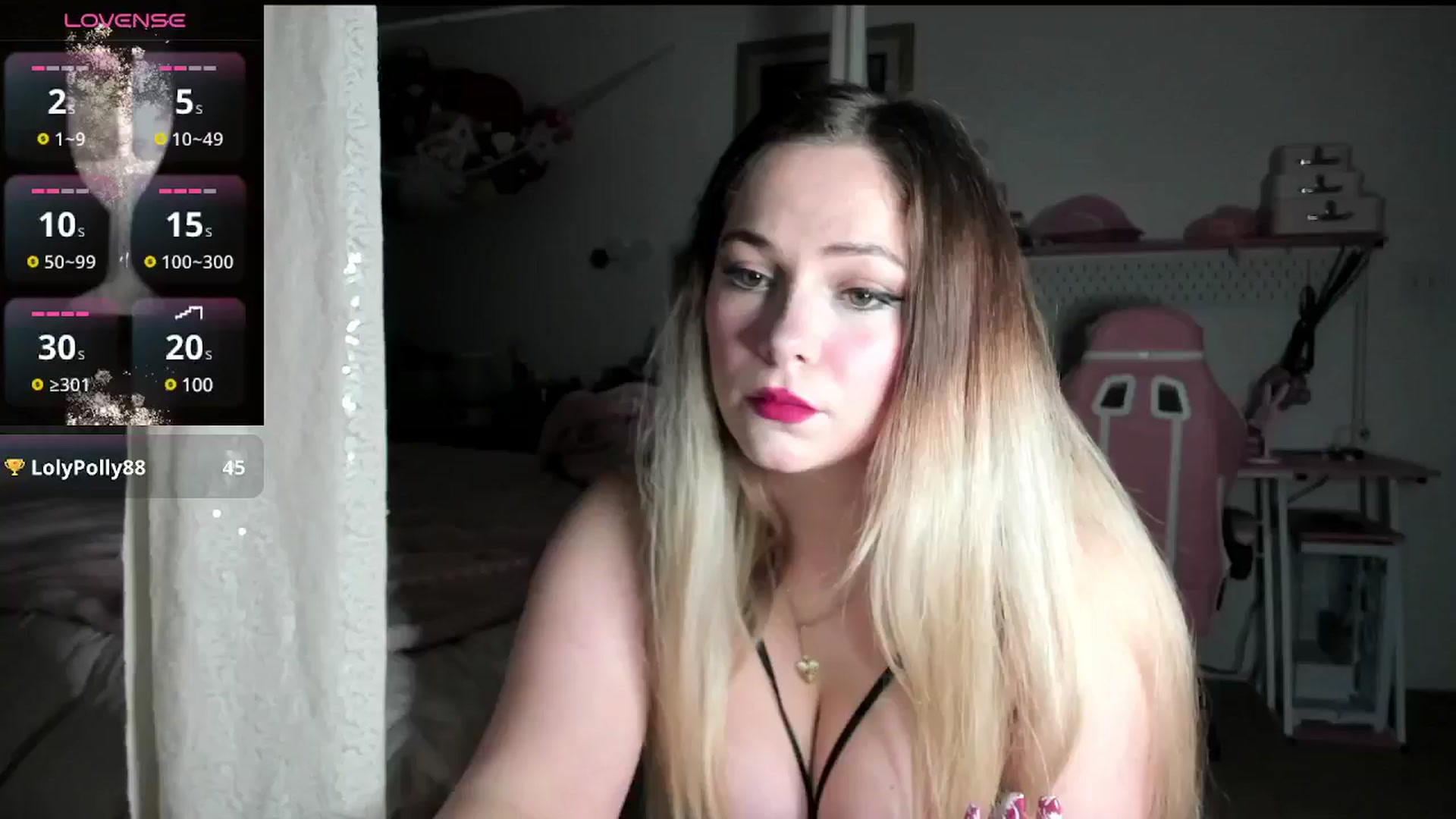 Gallery image thumbnail from lolypopbubble's myfreecams stream on, 06/19/2025, 19:07 image 10 of 20