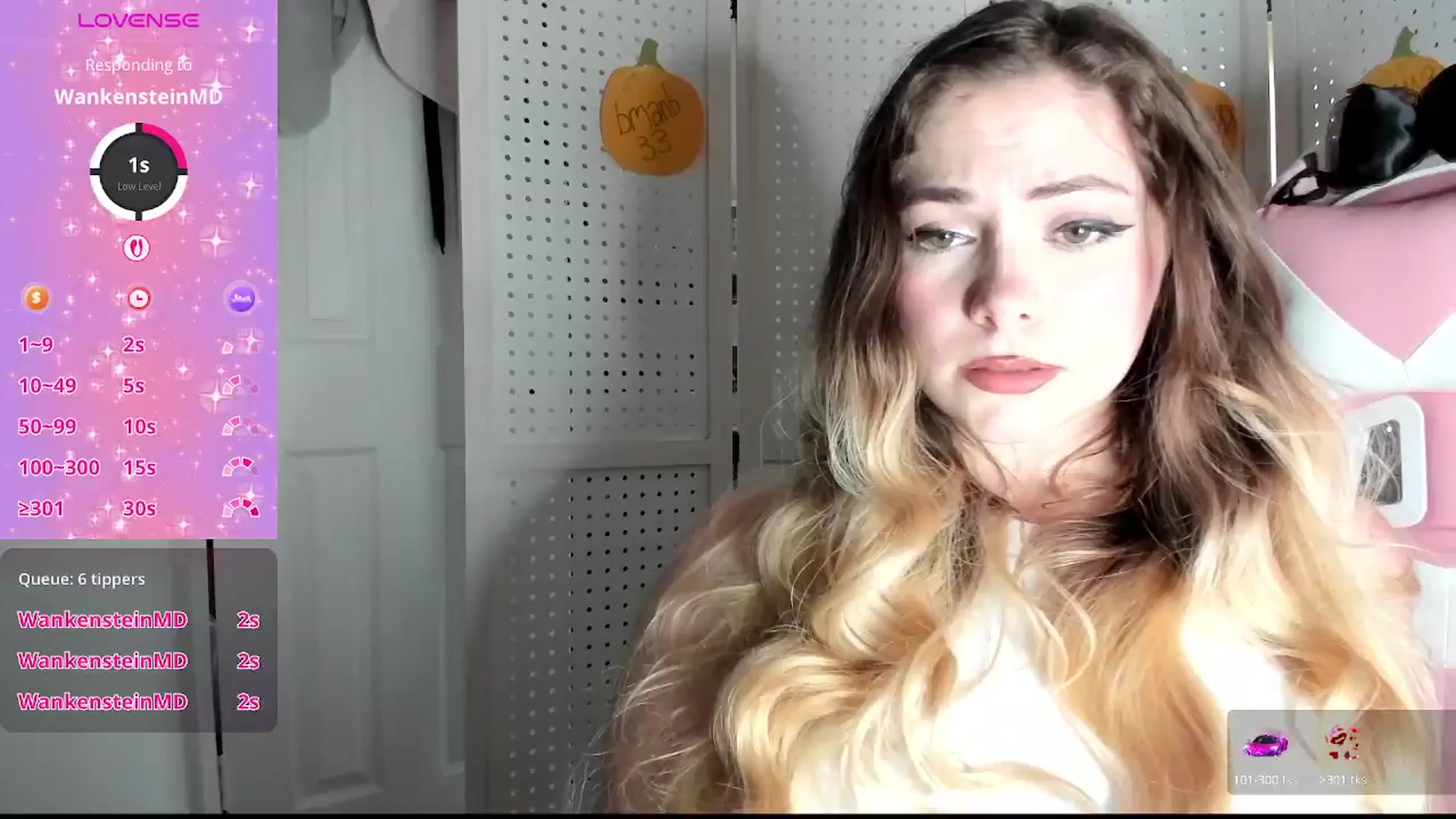 Gallery image thumbnail from lolypopbubble's myfreecams stream on, 10/14/2025, 21:20 image 8 of 20