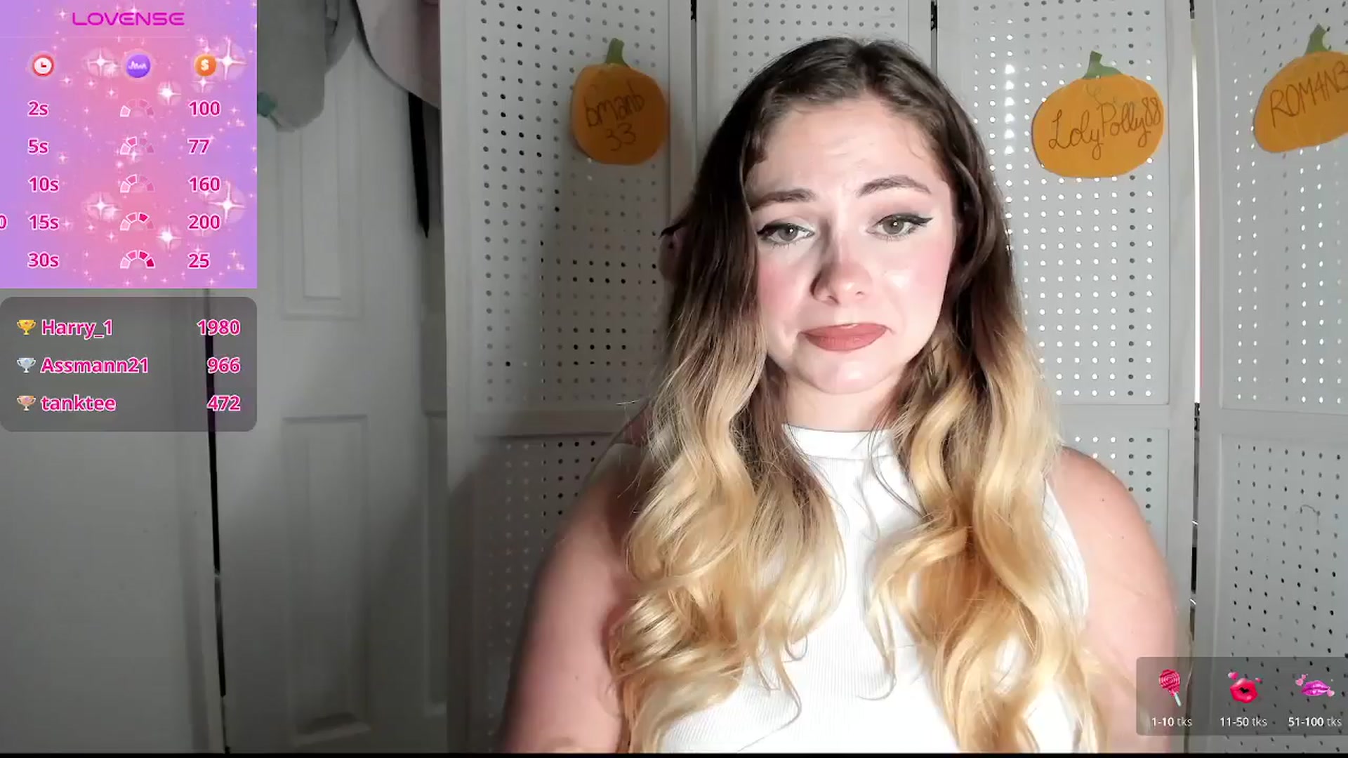 Gallery image thumbnail from lolypopbubble's myfreecams stream on, 10/14/2025, 21:20 image 20 of 20