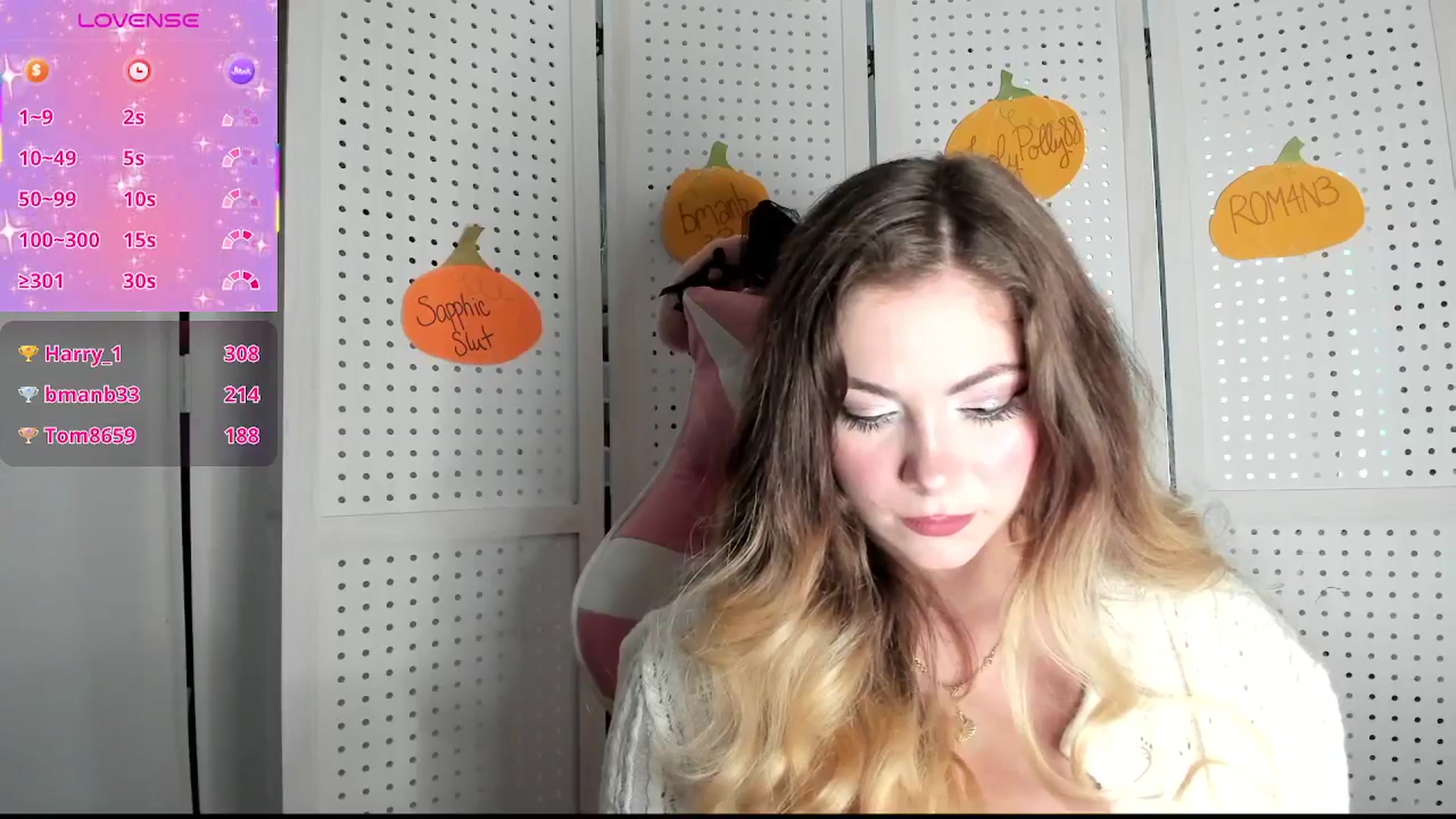 Gallery image thumbnail from lolypopbubble's myfreecams stream on, 10/15/2025, 20:49 image 12 of 20