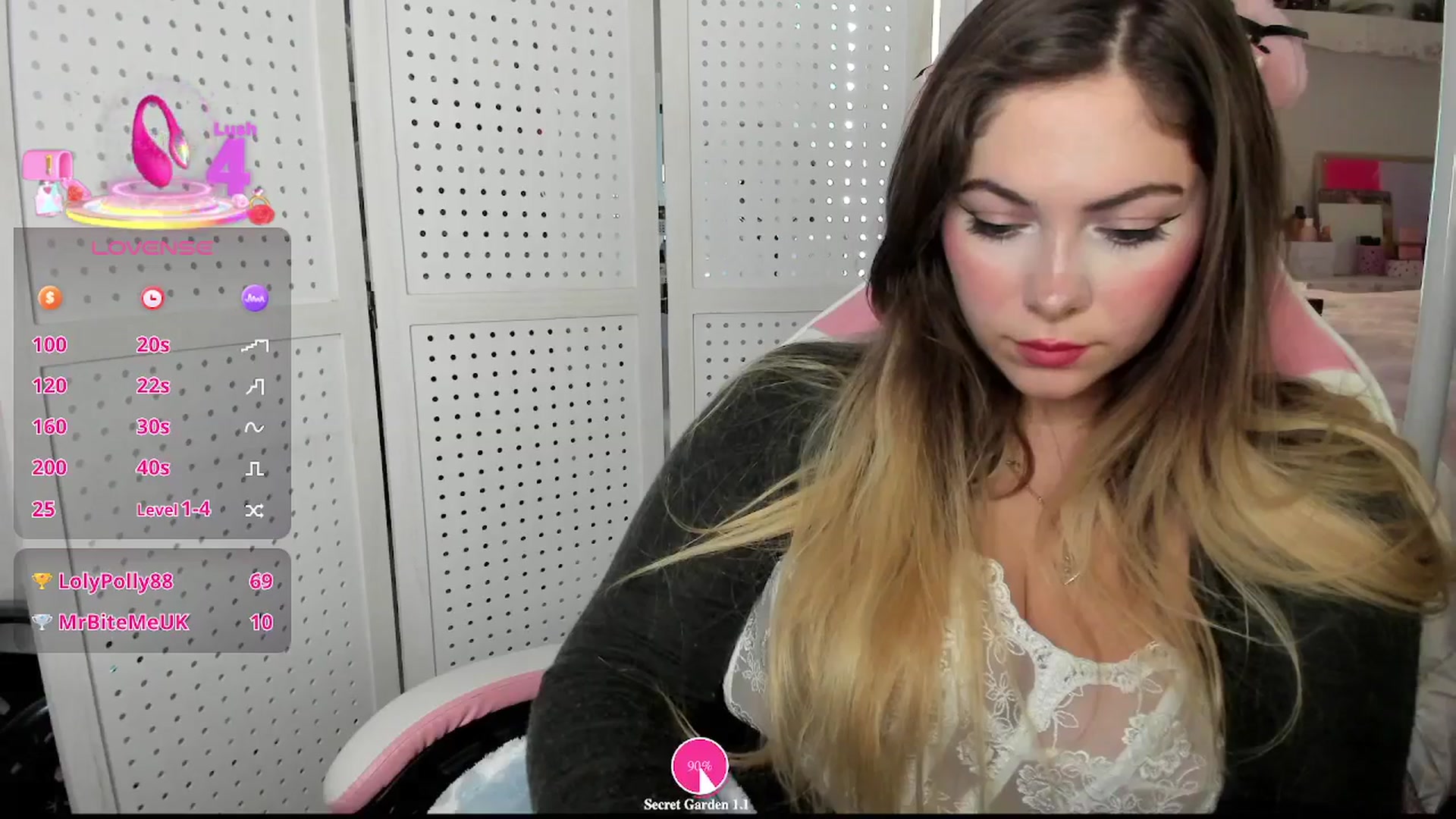 Gallery image thumbnail from lolypopbubble's myfreecams stream on, 11/13/2025, 20:59 image 11 of 20