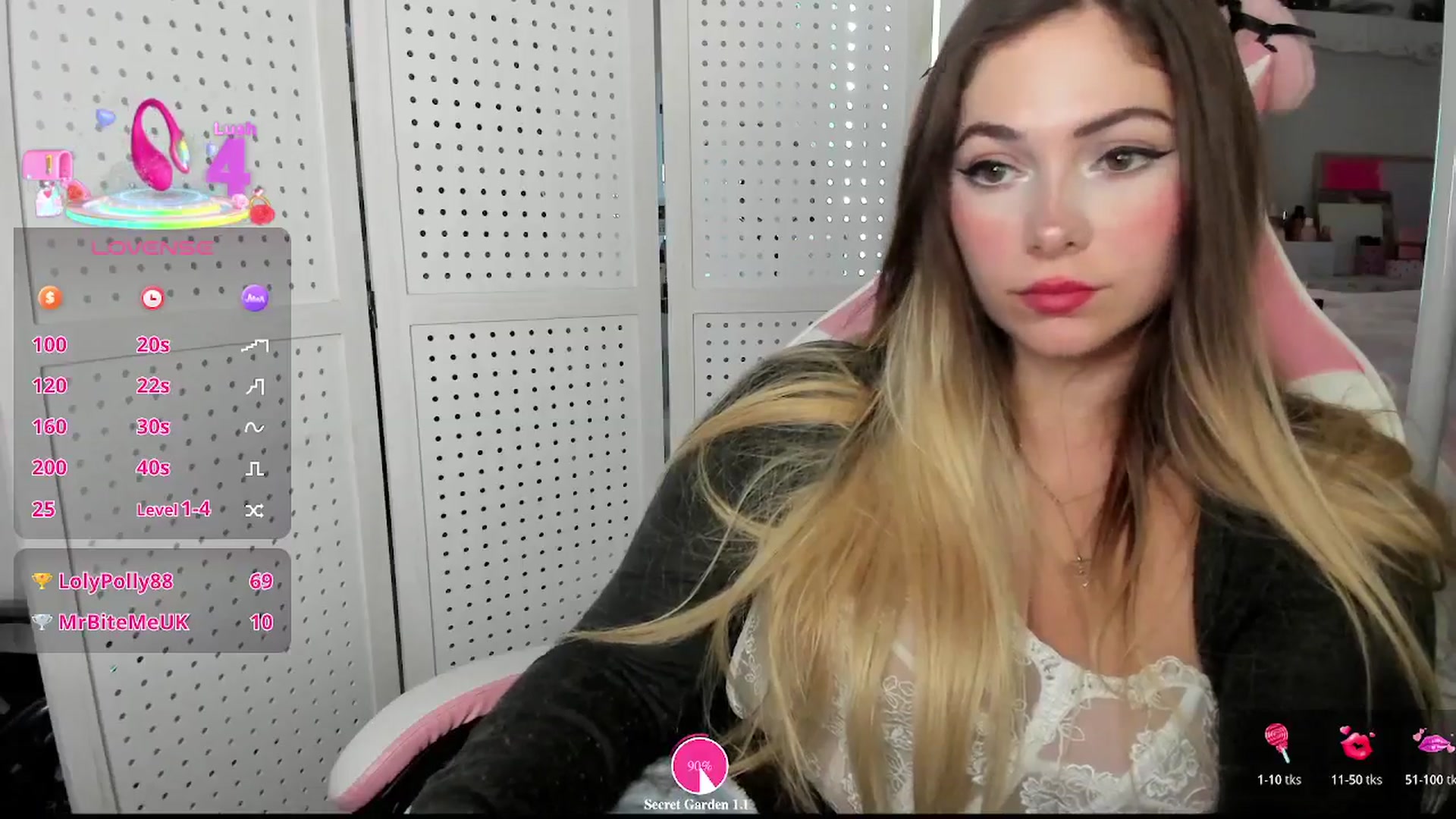 Gallery image thumbnail from lolypopbubble's myfreecams stream on, 11/13/2025, 20:59 image 9 of 20