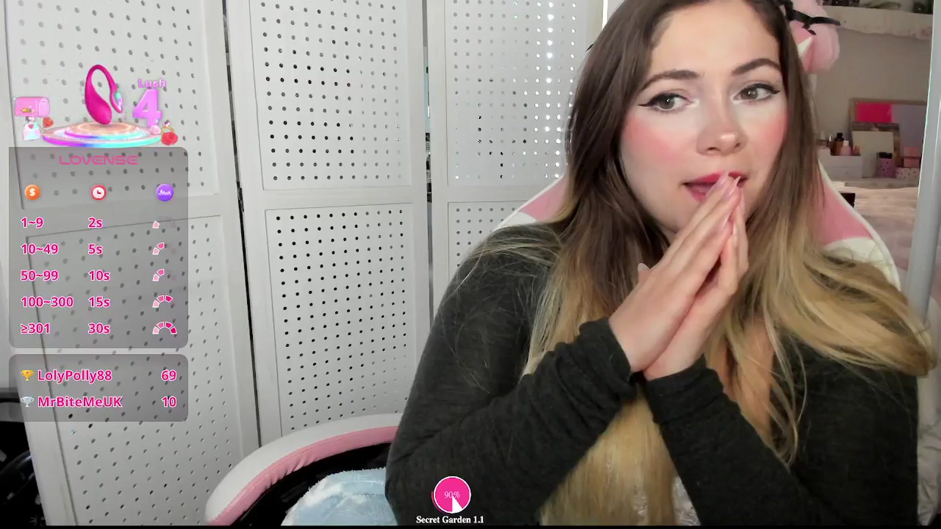 Gallery image thumbnail from lolypopbubble's myfreecams stream on, 11/13/2025, 20:59 image 12 of 20