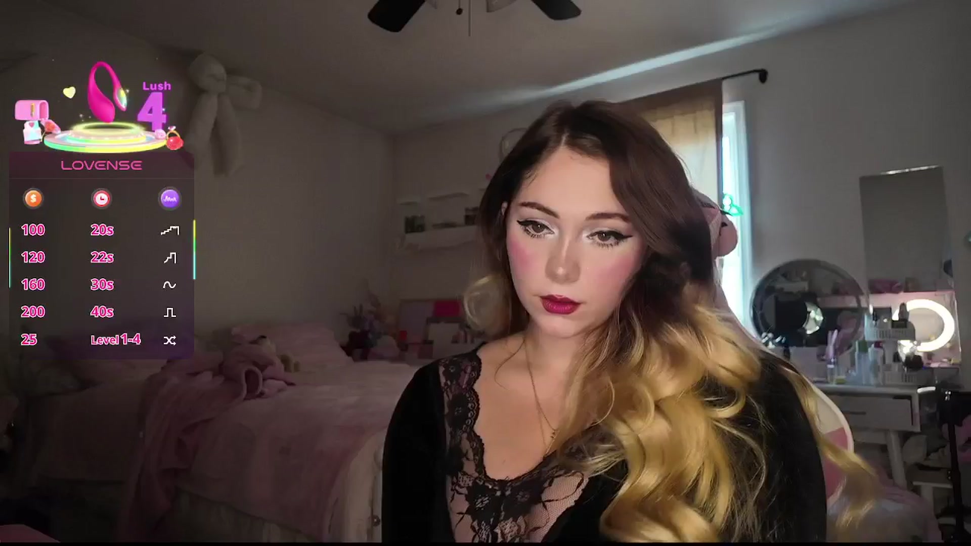 Gallery image thumbnail from lolypopbubble's myfreecams stream on, 12/11/2025, 19:34 image 14 of 20