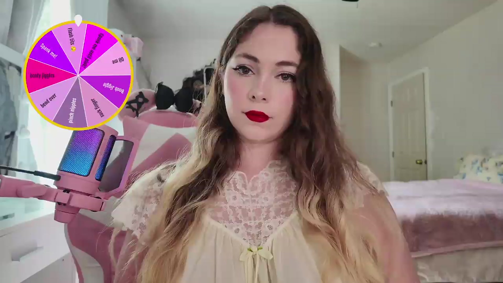 Gallery image thumbnail from lolypopbubble's myfreecams stream on, 06/01/2026, 20:23 image 13 of 20