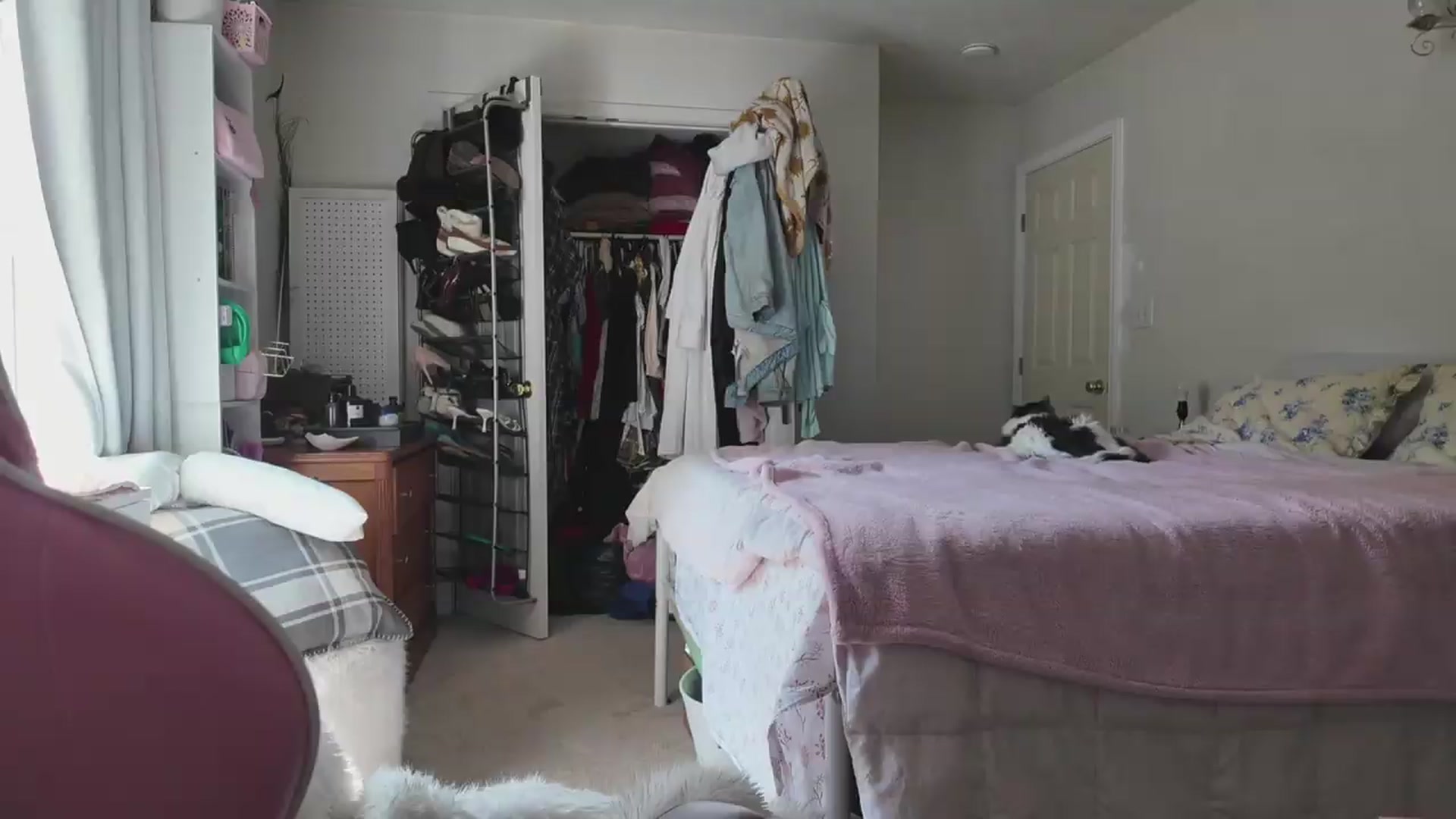 Gallery image thumbnail from lolypopbubble's myfreecams stream on, 06/12/2026, 20:41 image 1 of 20