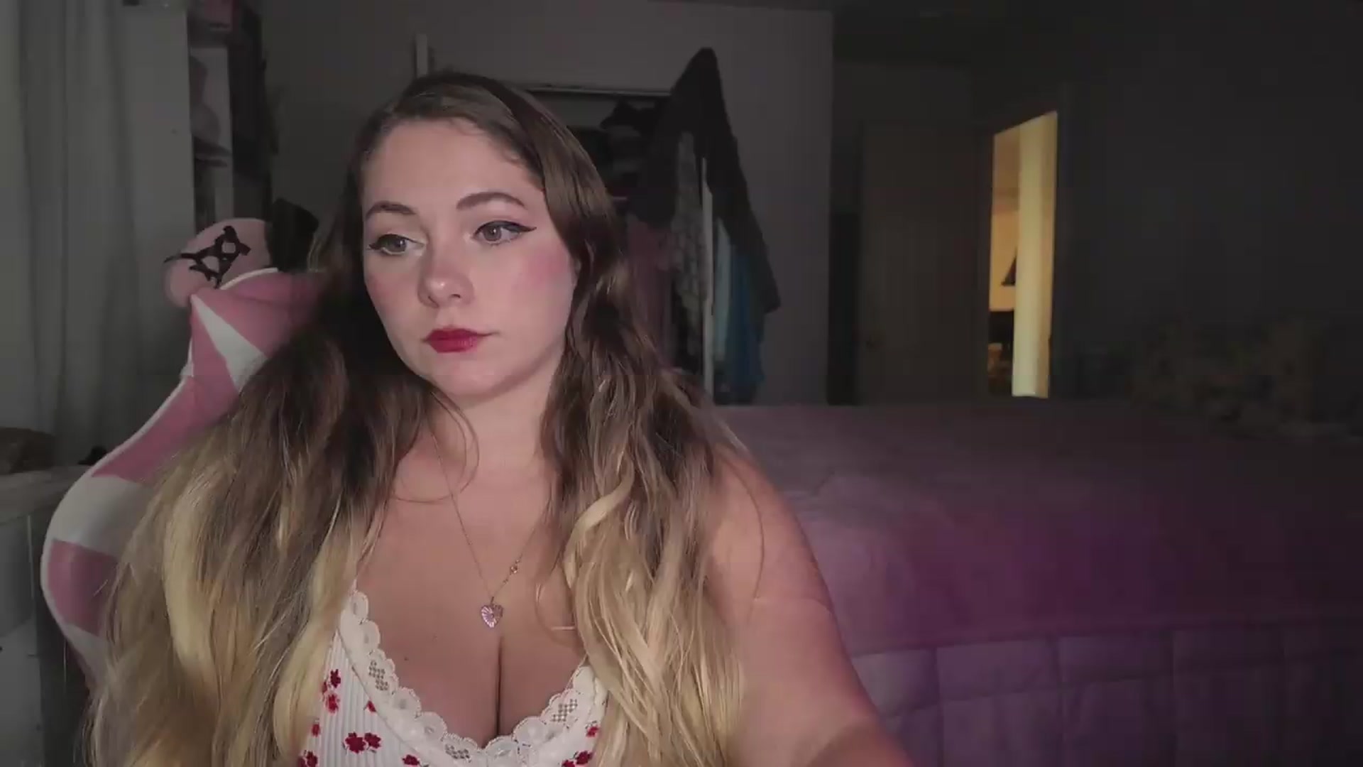Gallery image thumbnail from lolypopbubble's myfreecams stream on, 08/13/2026, 03:09 image 20 of 20