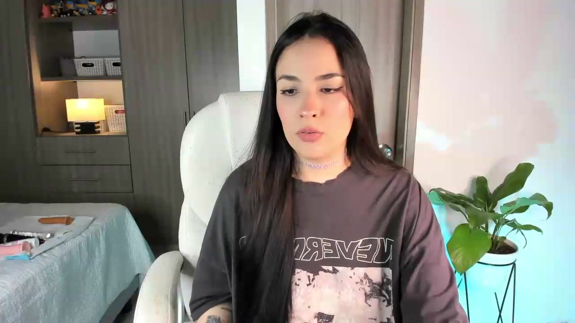 Gallery image thumbnail from lolyy_18's myfreecams stream on, 07/28/2026, 07:06 image 10 of 20