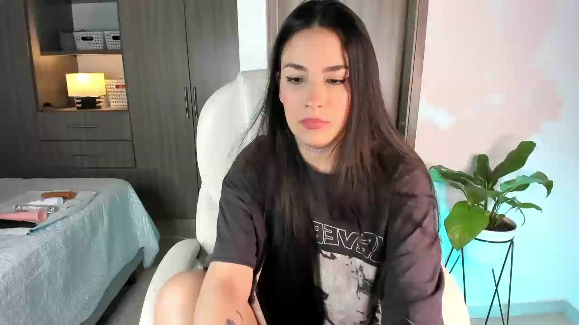 Gallery image thumbnail from lolyy_18's myfreecams stream on, 07/28/2026, 07:06 image 3 of 20